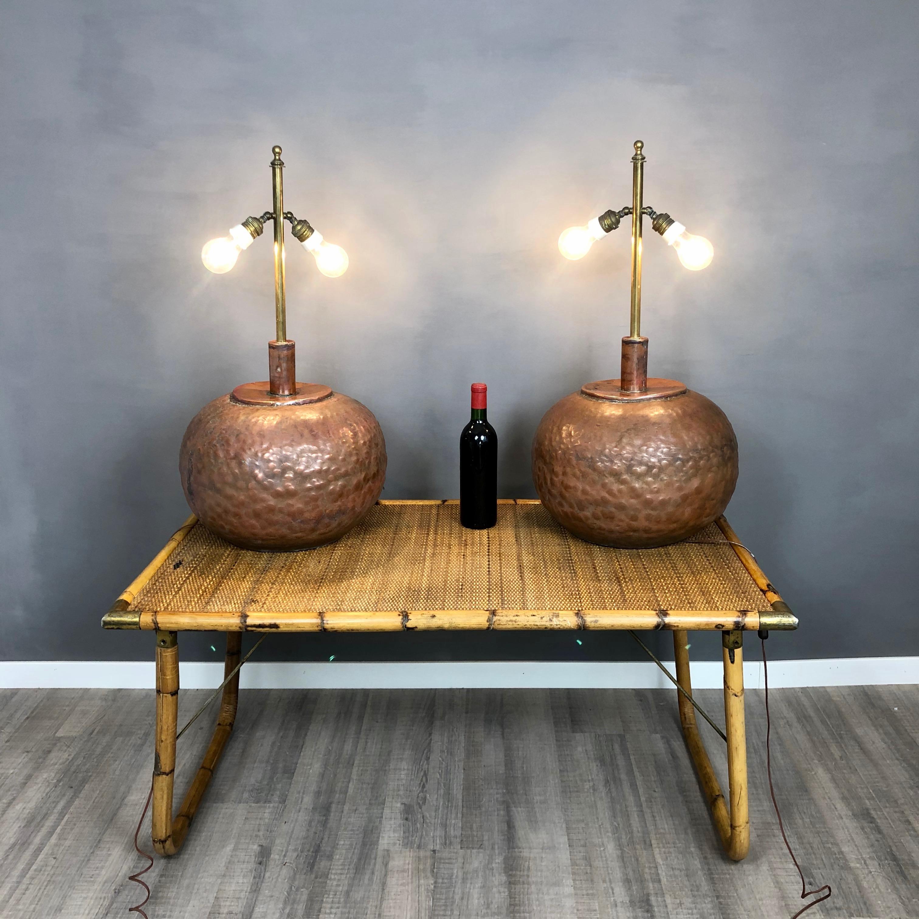 Late 20th Century Pair of Huge Adjustable Copper Table Lamps with Brass, 1970s, Florence, Italy For Sale