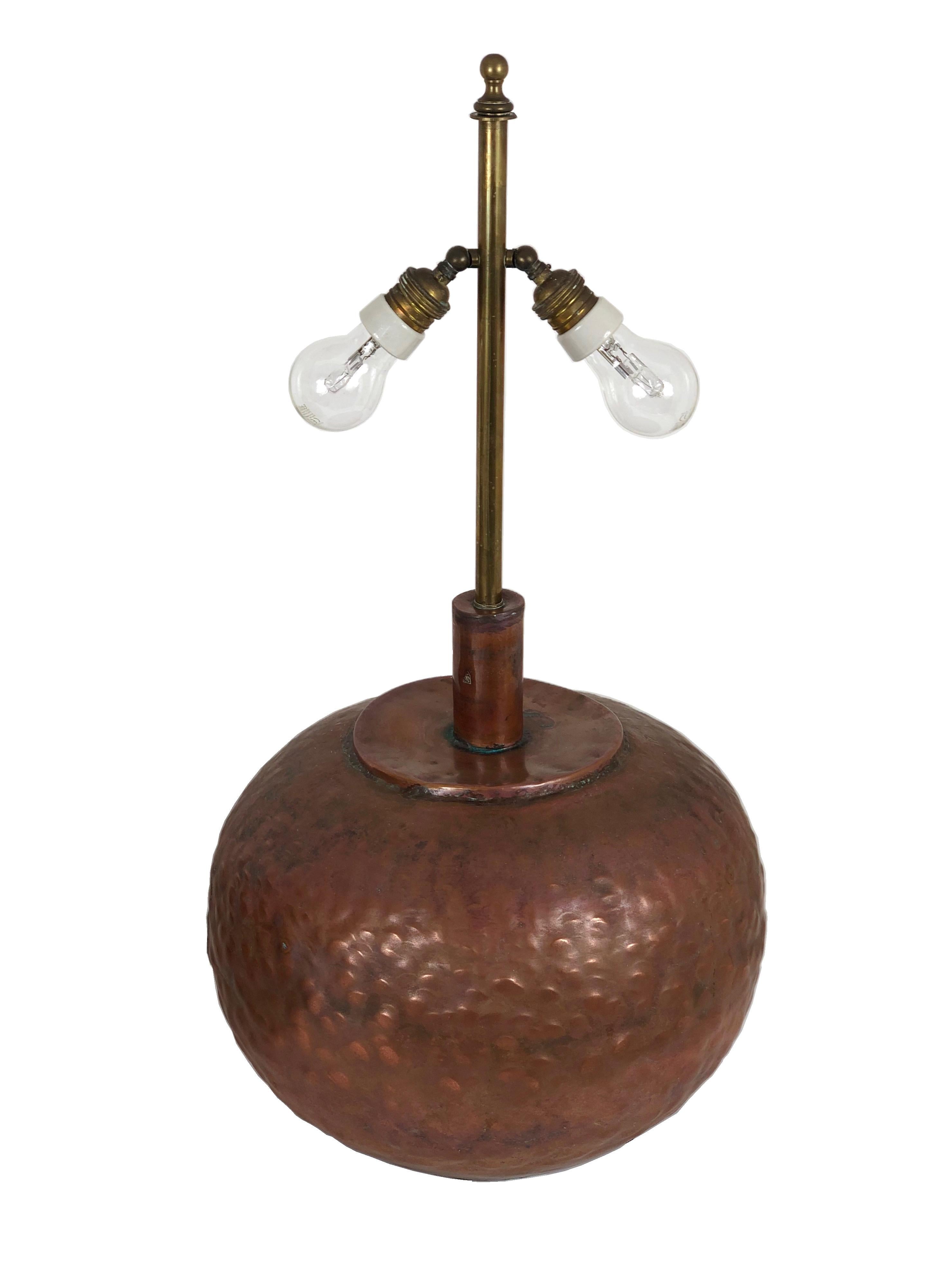 Pair of Huge Adjustable Copper Table Lamps with Brass, 1970s, Florence, Italy For Sale 3