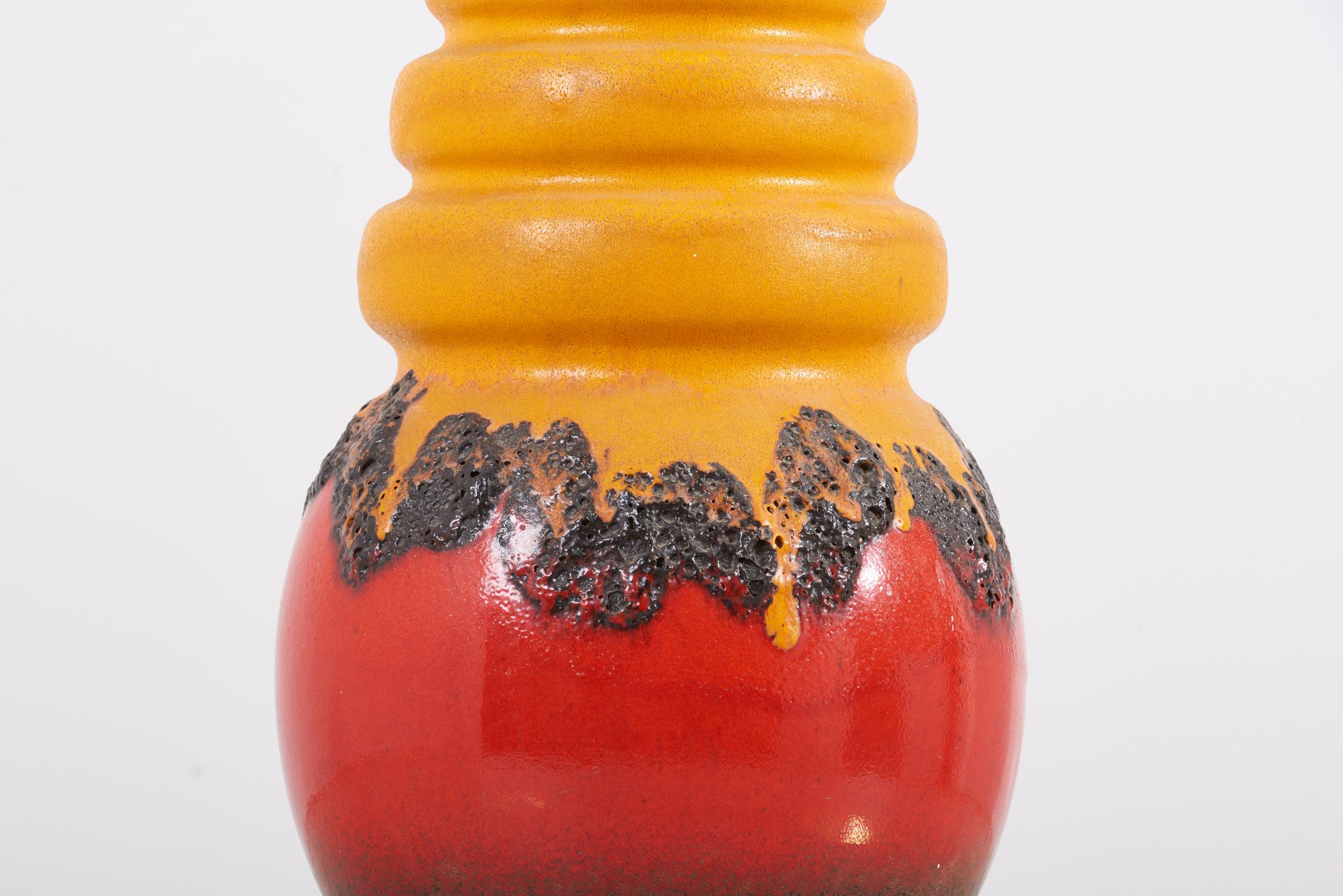 Paire d'énormes vases de sol en céramique de lave:: Allemagne de l'Ouest:: années 1960 6