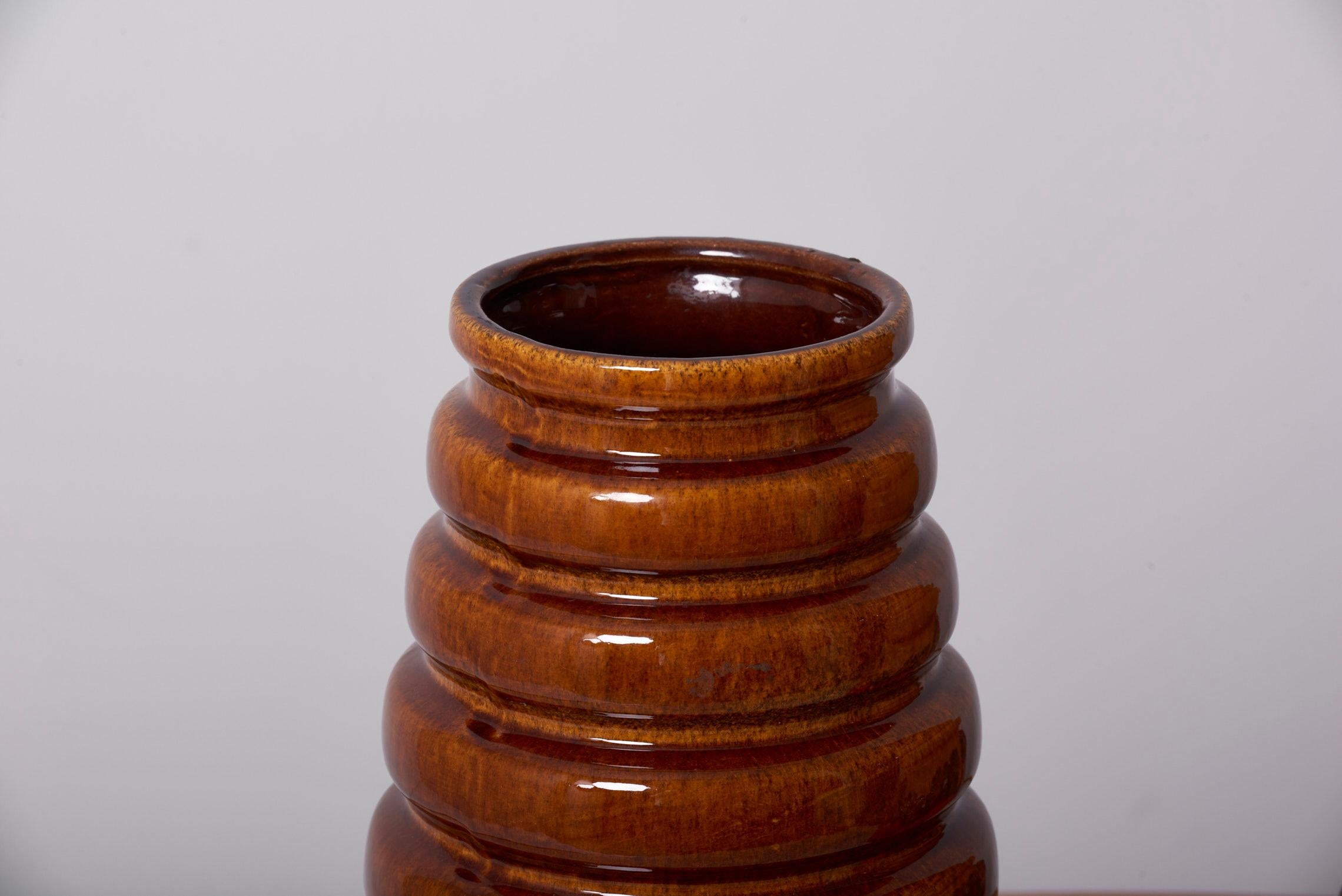 Allemand Paire d'énormes vases de sol en céramique de lave:: Allemagne de l'Ouest:: années 1960