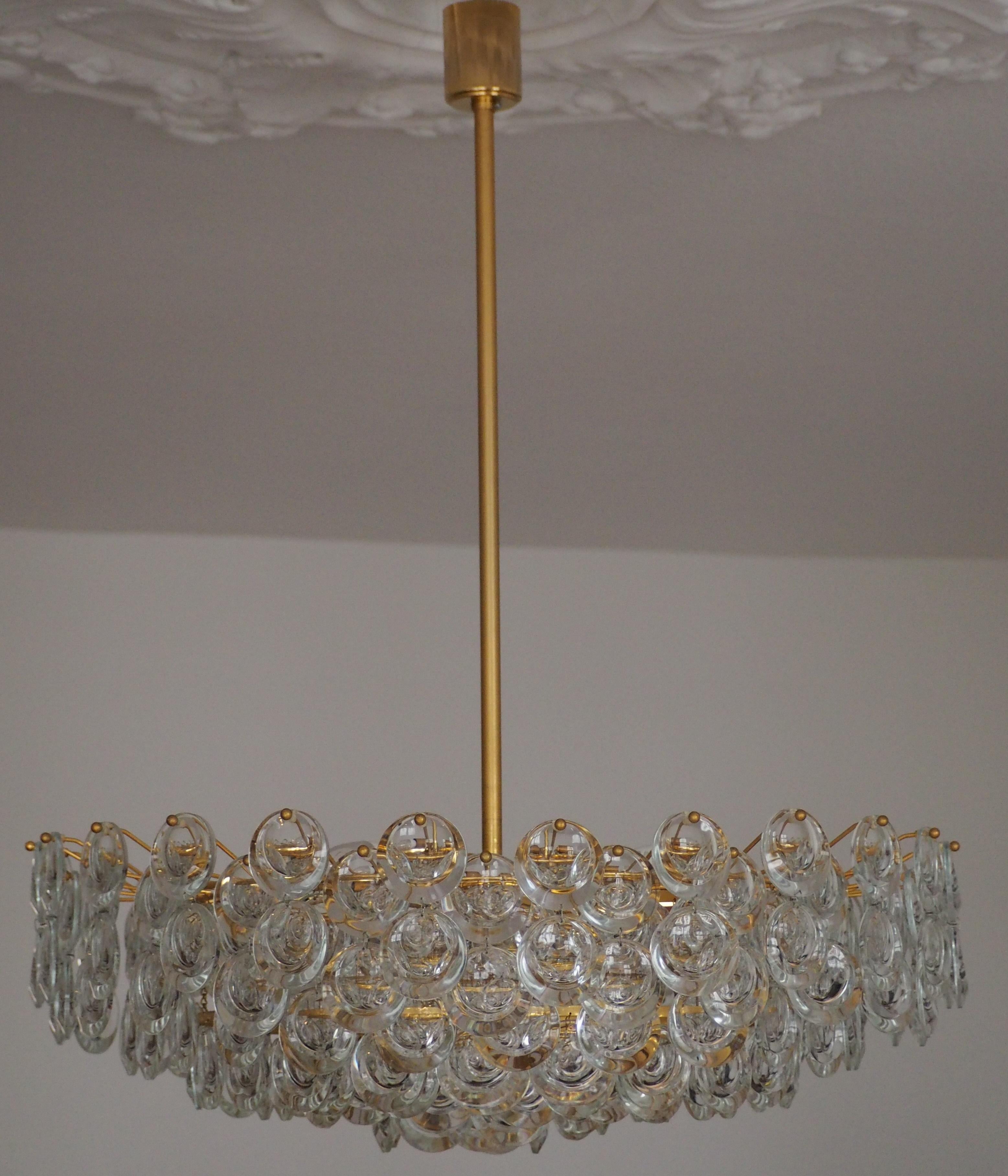 Mid-Century Modern Pair of Huge Gold-Plated and Cut Glass Chandeliers by Palwa, circa 1960s