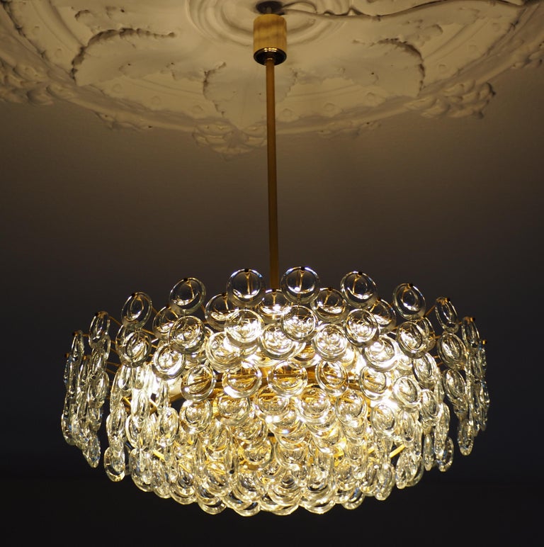 Pair of Huge Gold-Plated and Cut Glass Chandeliers by Palwa, circa 1960s For Sale 1