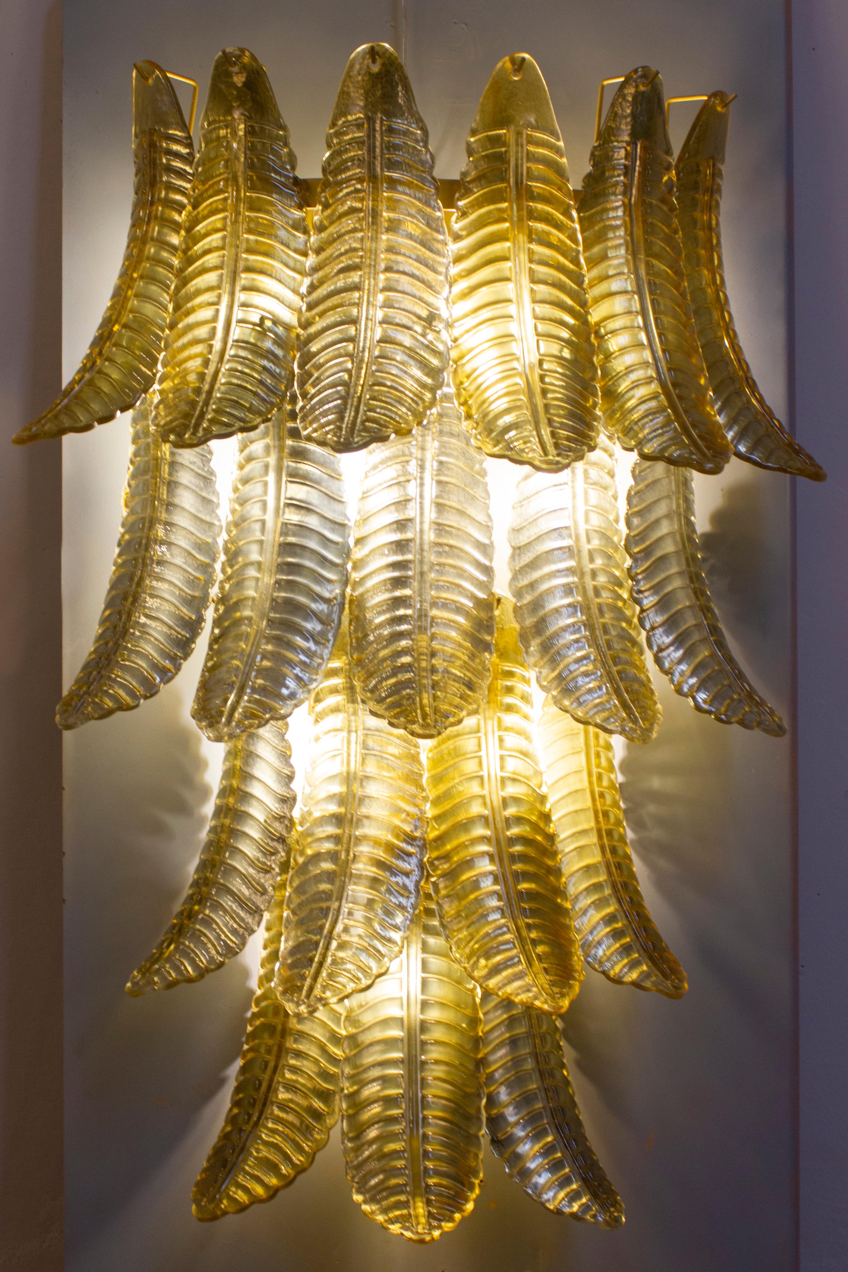 Pair of Huge Italian Gold Ferns Murano Glass Wall Sconces  In Excellent Condition For Sale In Rome, IT