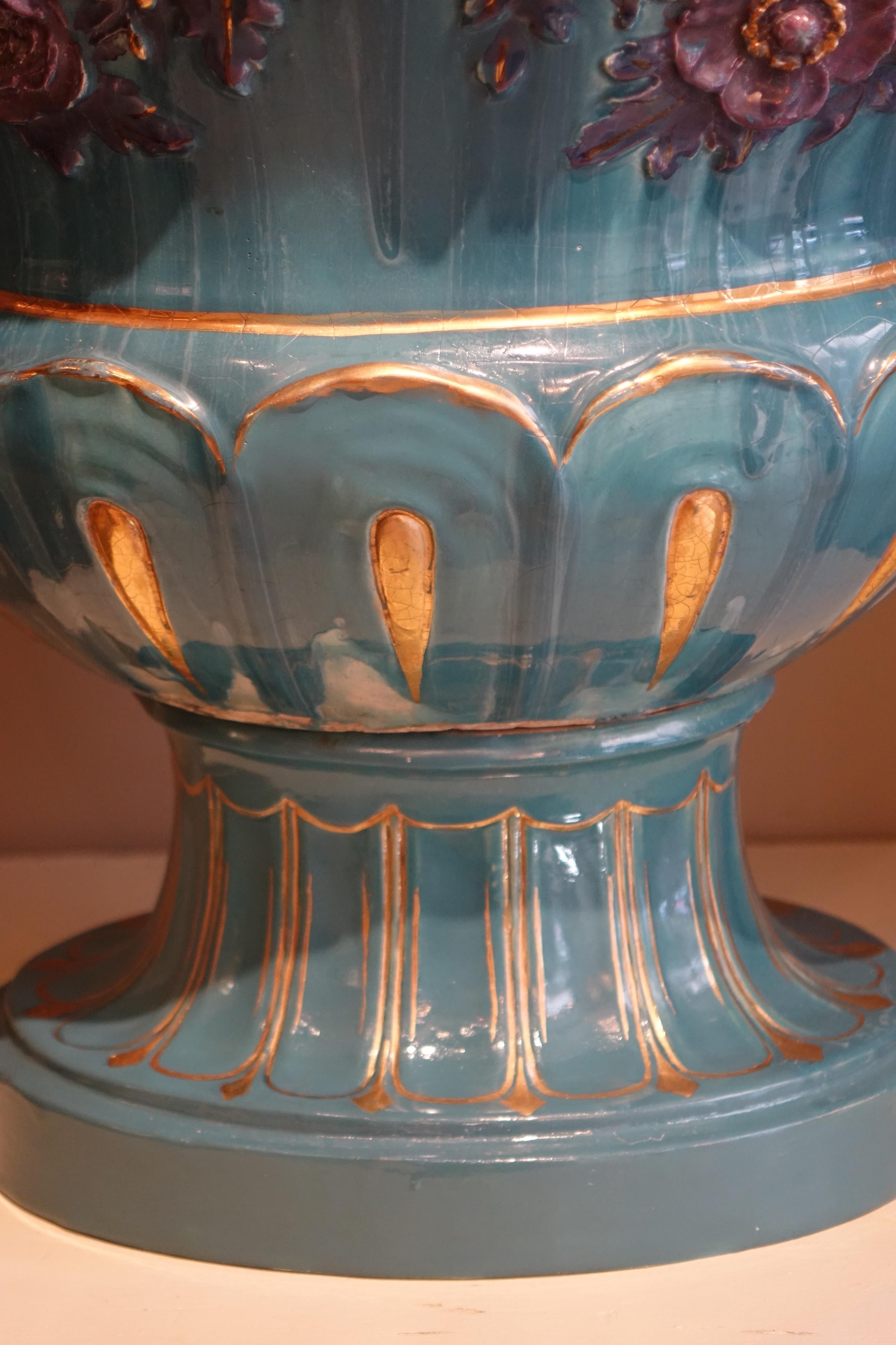  Pair of Huge Medicis Vases , France, circa 1890 In Excellent Condition For Sale In Paris, FR