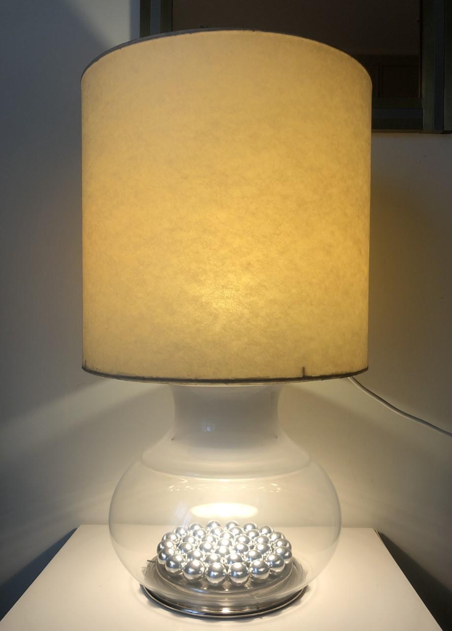 Mid-Century moderno Coppia di grandi lampade da tavolo italiane di Murano del metà del secolo scorso di Reggiani, anni '70 in vendita