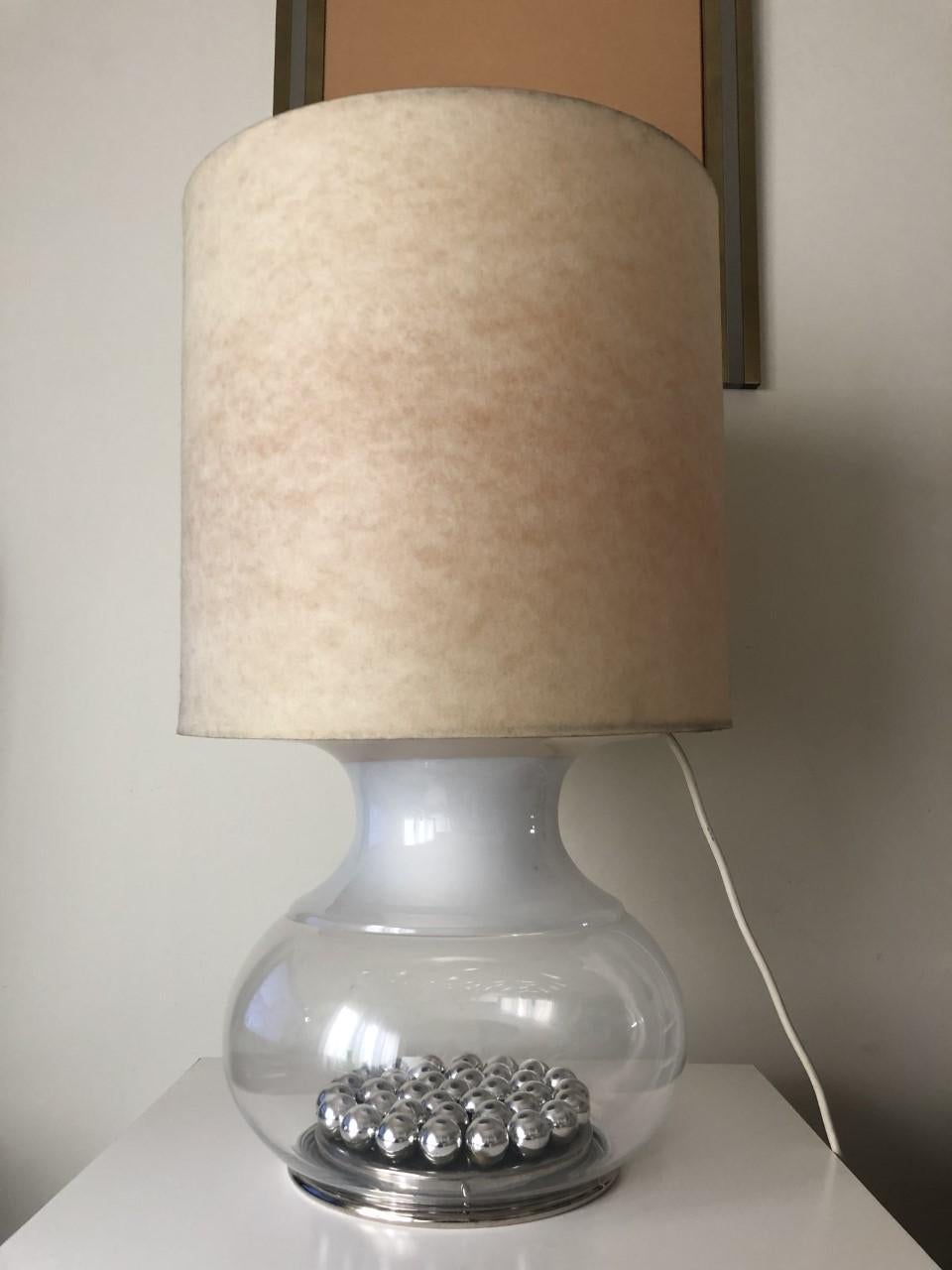 Coppia di grandi lampade da tavolo italiane di Murano del metà del secolo scorso di Reggiani, anni '70 in vendita 1