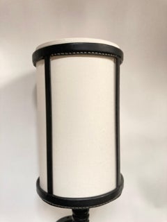 Pareja de enormes apliques de pared linternas Por Jacques Adnet