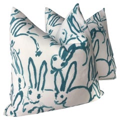 Coppia di cuscini Hunt Slonen "Bunny Hutch" in Aqua con imbottitura in piuma d
oca da 22 pollici