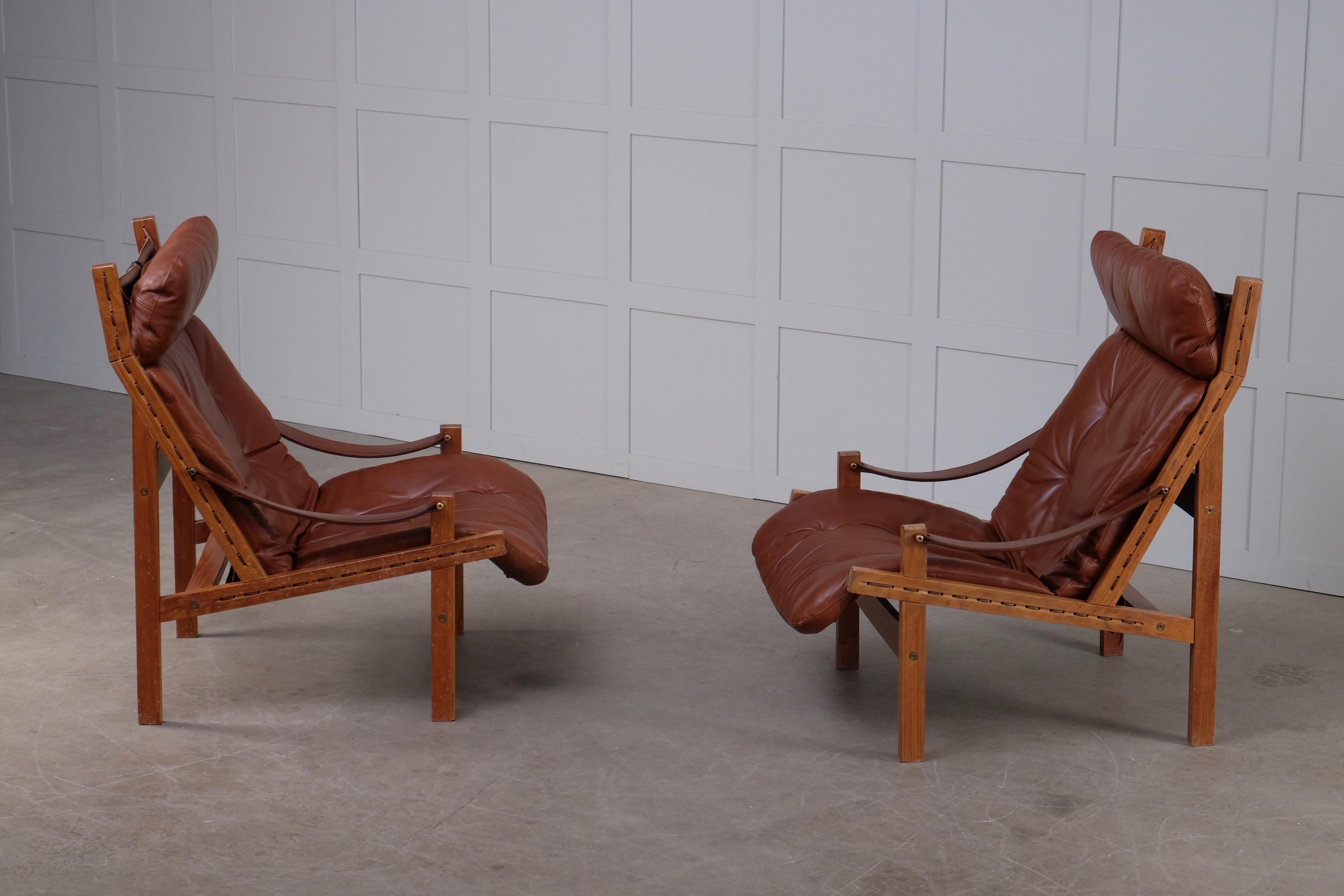 Cuir Paire de fauteuils Hunter Easy Chairs par Torbjørn Afdal, 1970 en vente