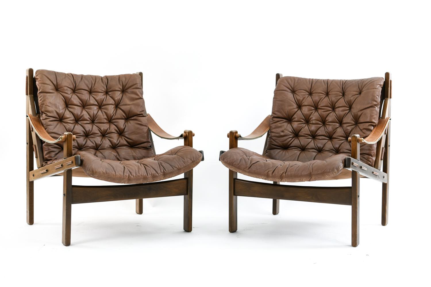 This is a fabulous pair of Norwegian midcentury lounge chairs designed by Torbjørn Afdal for Bruksbo. These 