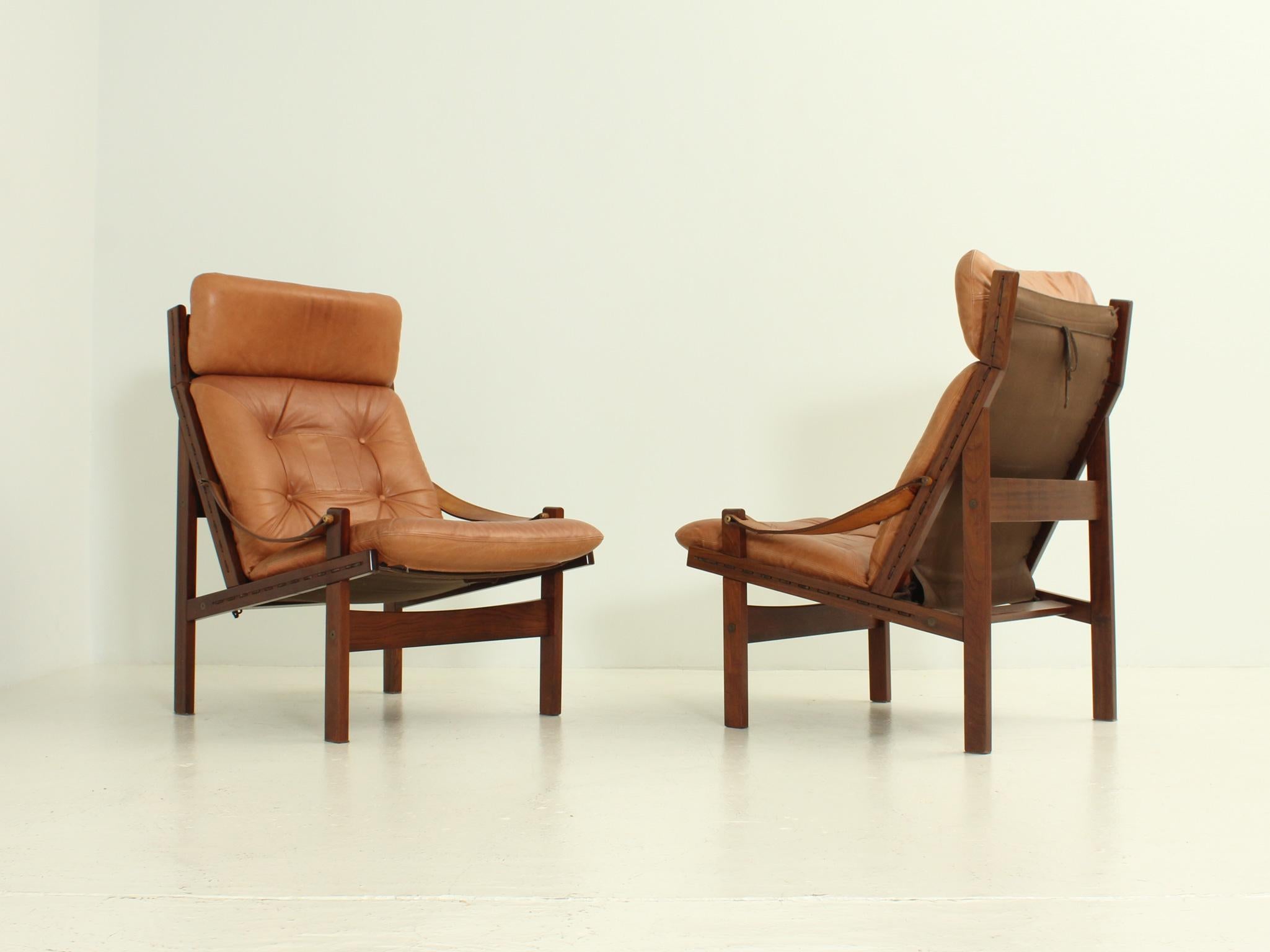 Pair of Hunter Lounge Chairs by Torbjørn Afdal, Norway 5