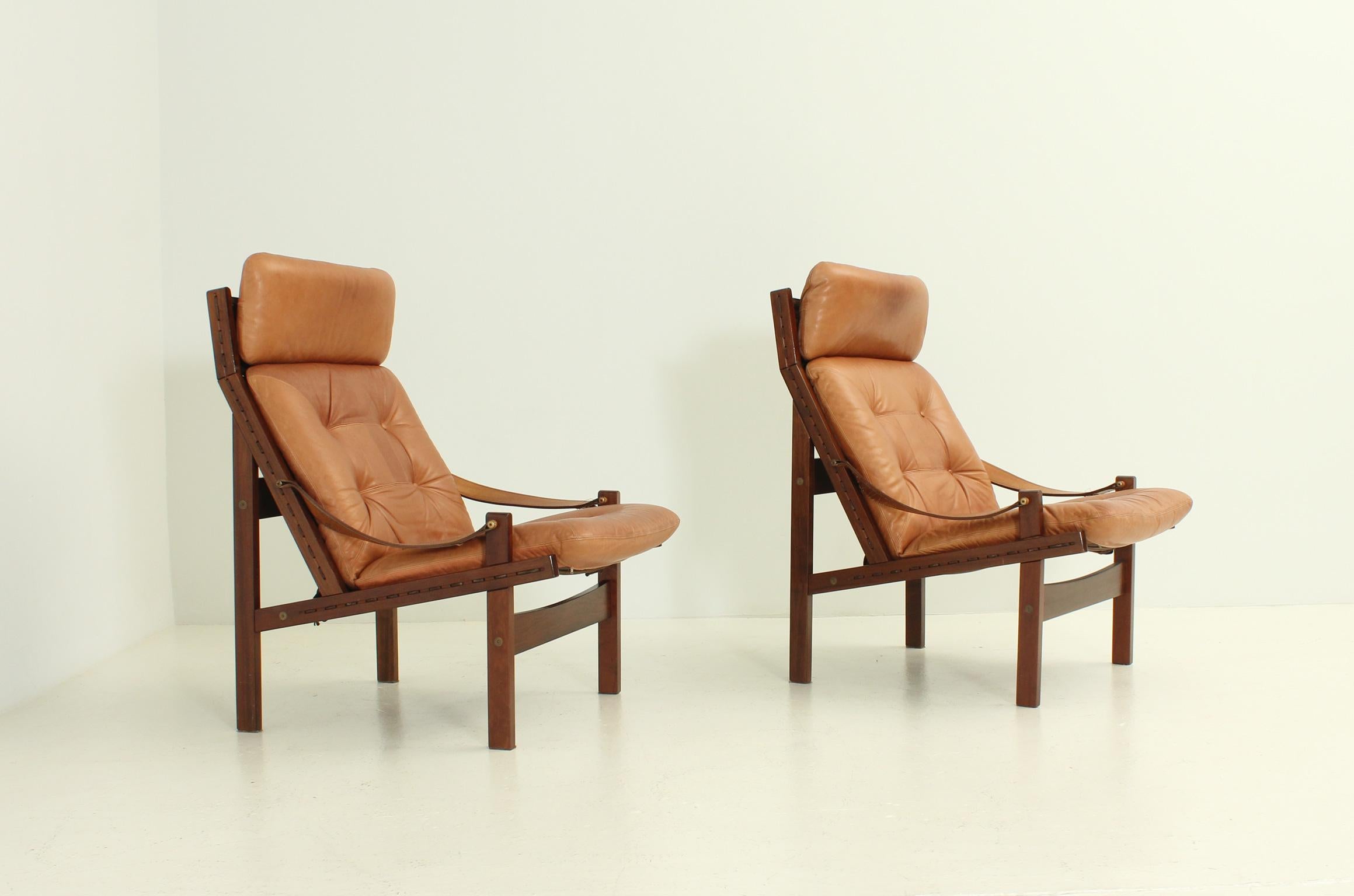 Mid-20th Century Pair of Hunter Lounge Chairs by Torbjørn Afdal, Norway