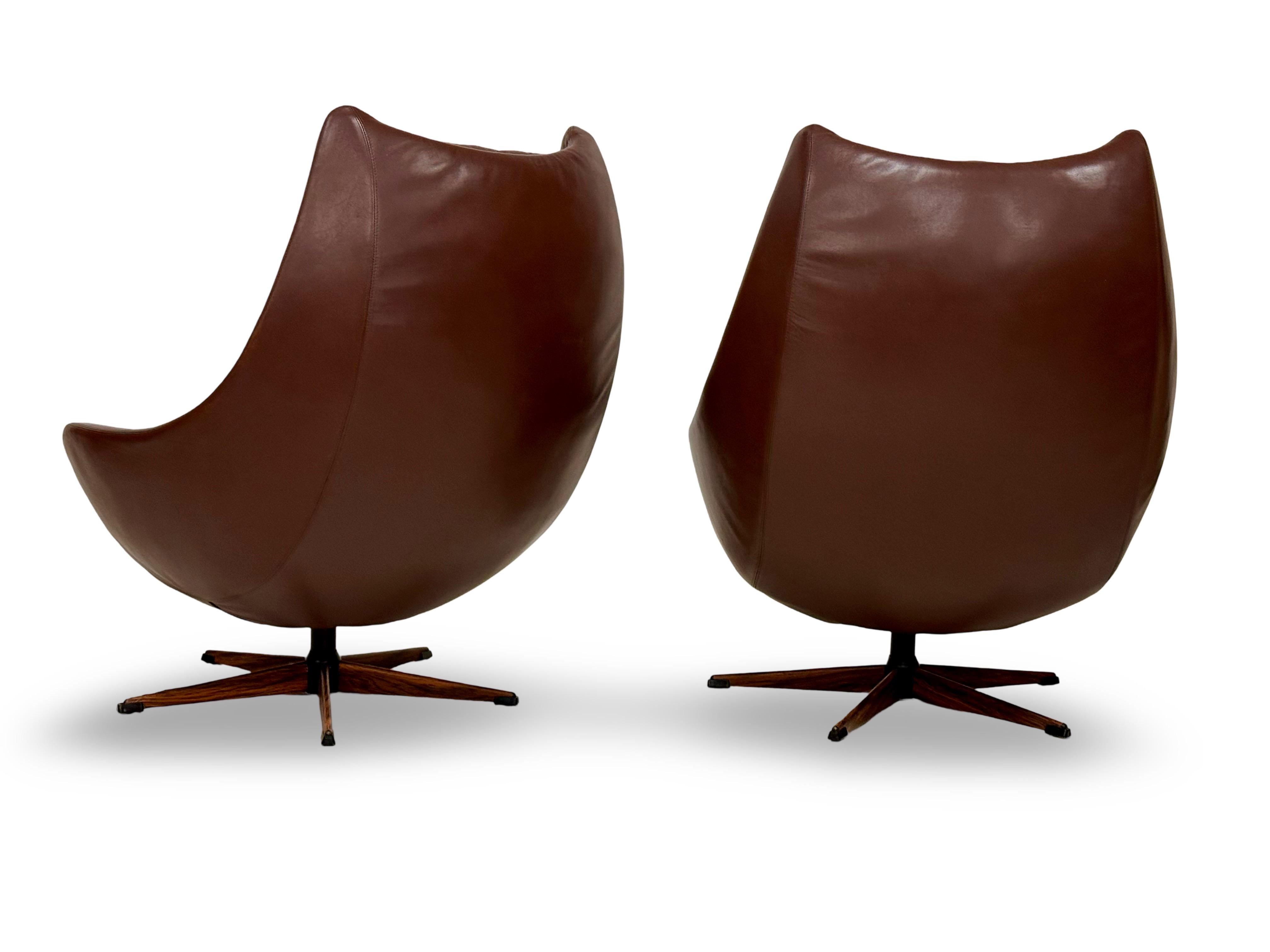 Scandinavian Modern Pair of H.W.Klein, Bramin loungers in original leather.