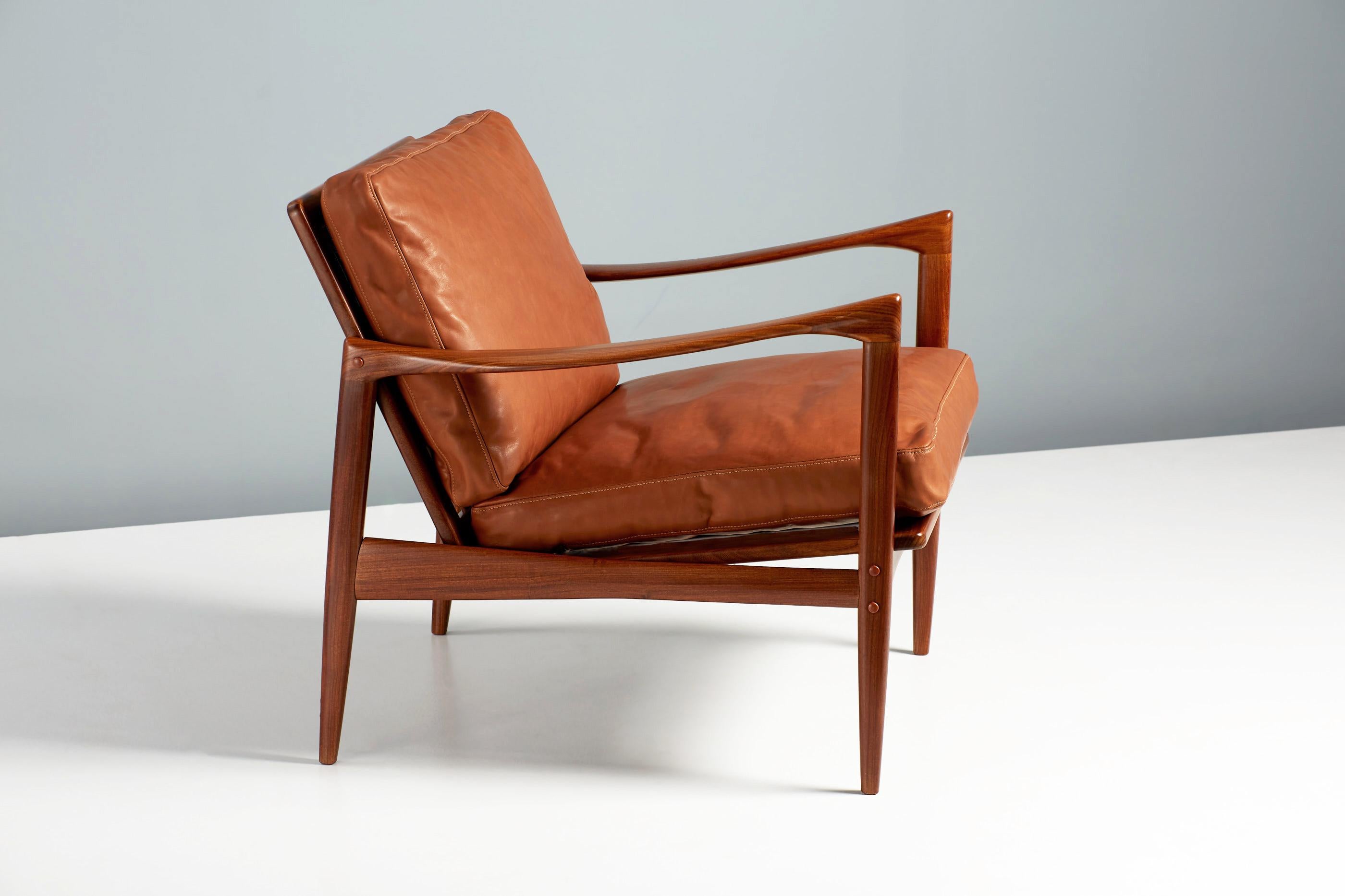 Milieu du XXe siècle Paire de chaises candidates en teck Afromosia d'Ib Kofod-Larsen en vente