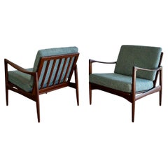 Pair of Ib Kofod-Larsen Candidate Lounge Chairs, Denmark, 1960s