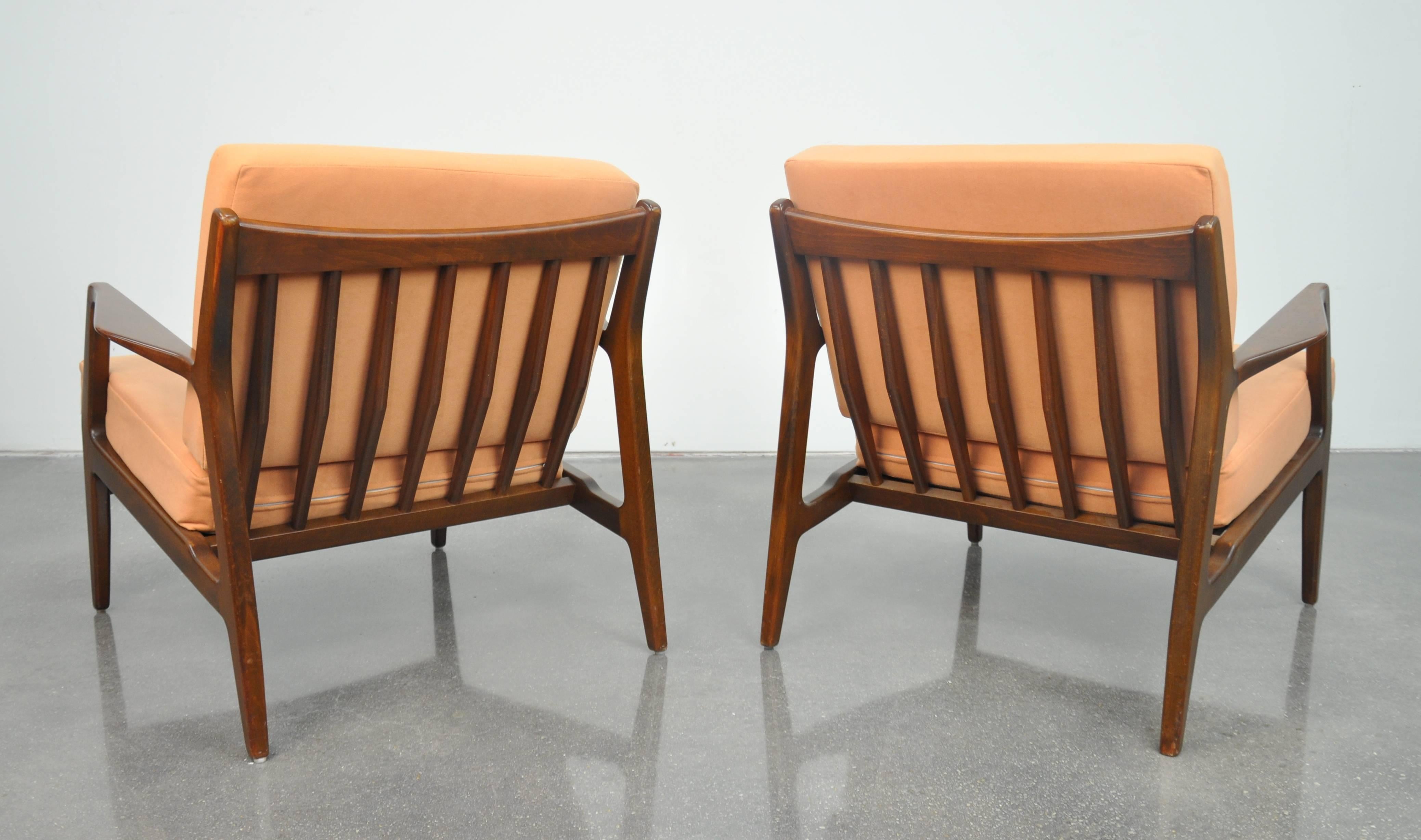 Pair of Ib Kofod-Larsen for Selig Lounge Chairs In Good Condition In Miami, FL