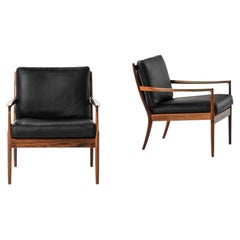 Paire de fauteuils « Samsö » d'Ib Kofod-Larsen, par OPE, années 1950