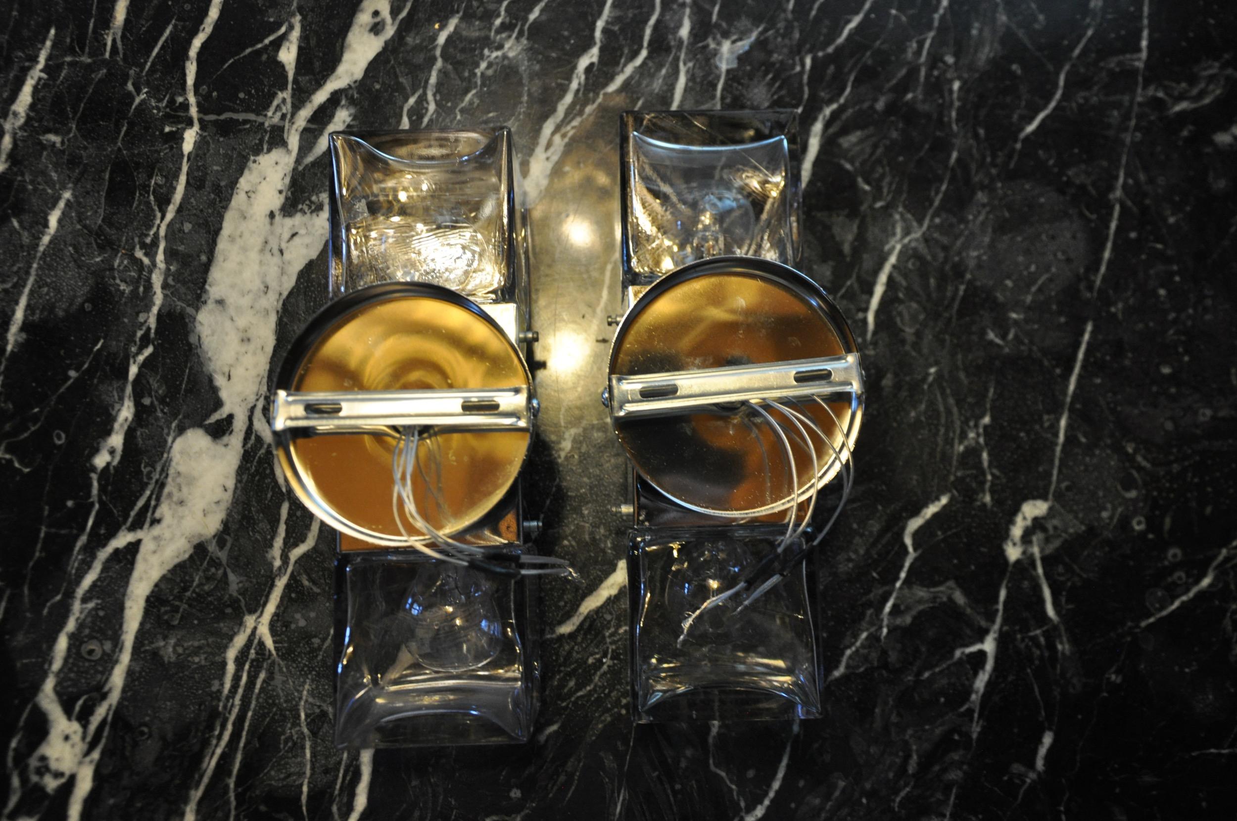 Crystal Pair of ice cubes sconces by Sciolari, murano glass, Italy, 1970 For Sale