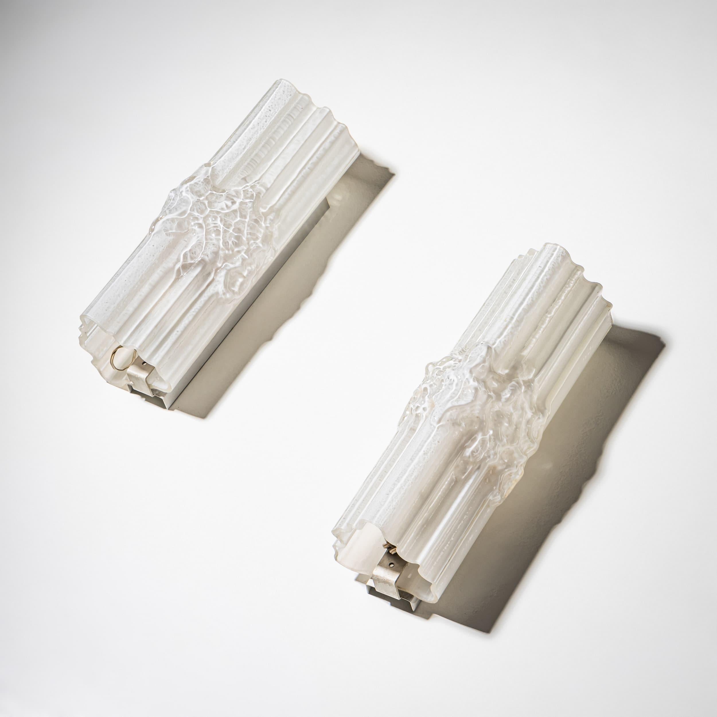 Pareja de apliques de cristal de hielo, Italia en Excelente estado para la venta en Greding, DE