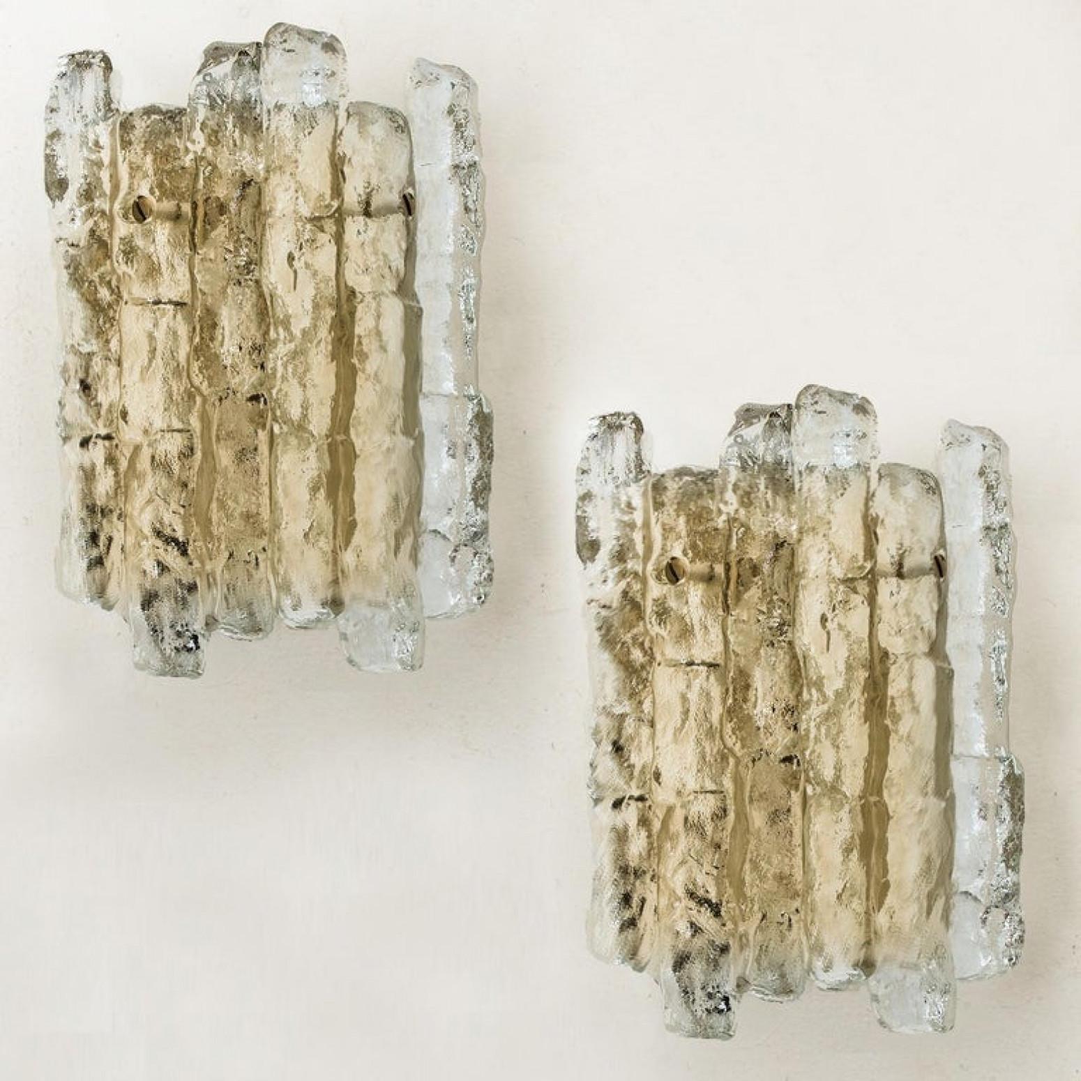 Pair of Ice Glass Wall Lights with Brass Tone by J.T. Kalmar, Austria In Good Condition For Sale In Rijssen, NL
