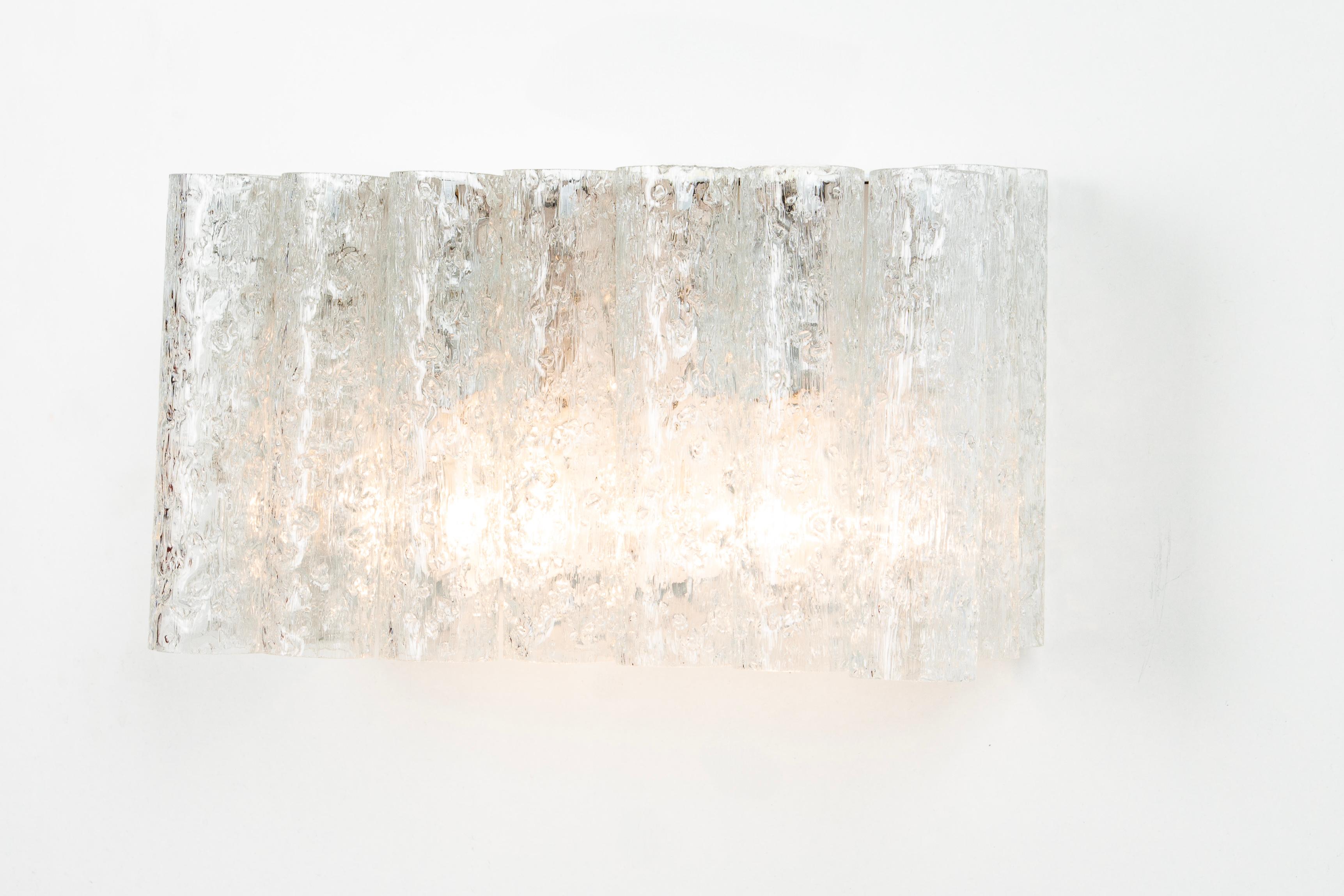 1 of 2 Pairs of Ice Glass Wall Sconces by Doria, Germany, 1960s In Good Condition For Sale In Aachen, NRW