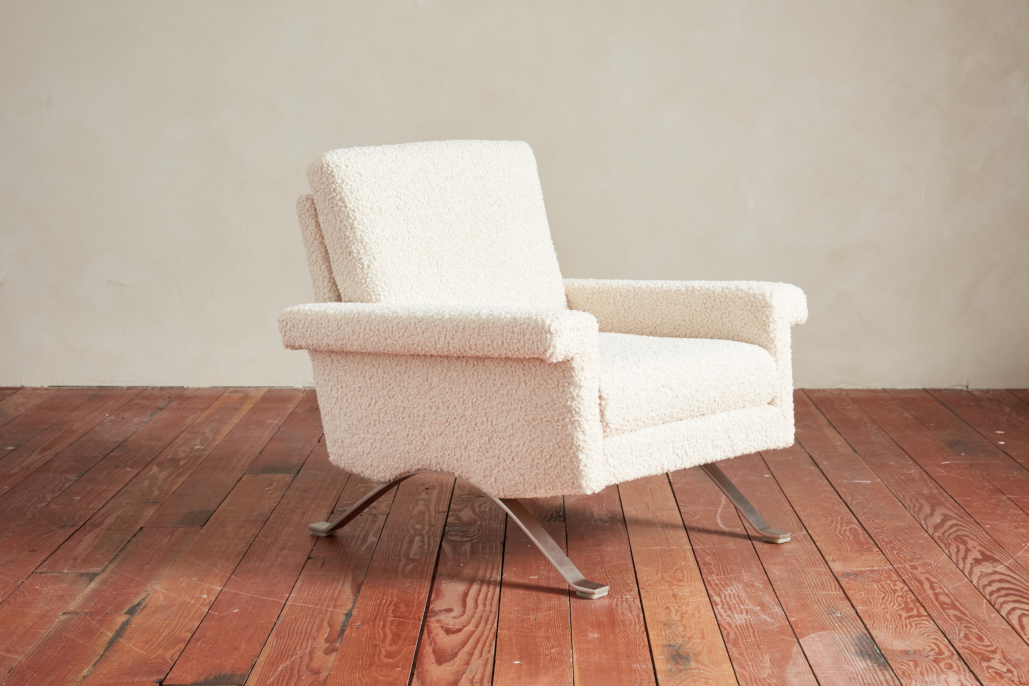 Pair of Ico Parisi Armchairs In Good Condition In Beverly Hills, CA