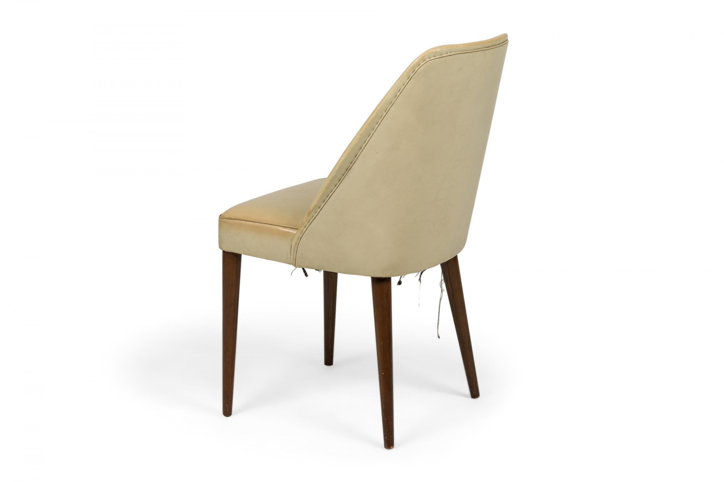 Pair of Ico Parisi for Singer and Sons Mid-Century Beige Leather Chairs In Good Condition For Sale In Queens, NY