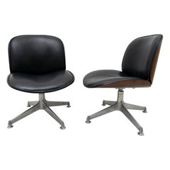 Pair of Ico Parisi Midcentury Italian Leather Swivel Chairs for MIM Roma, 1950s