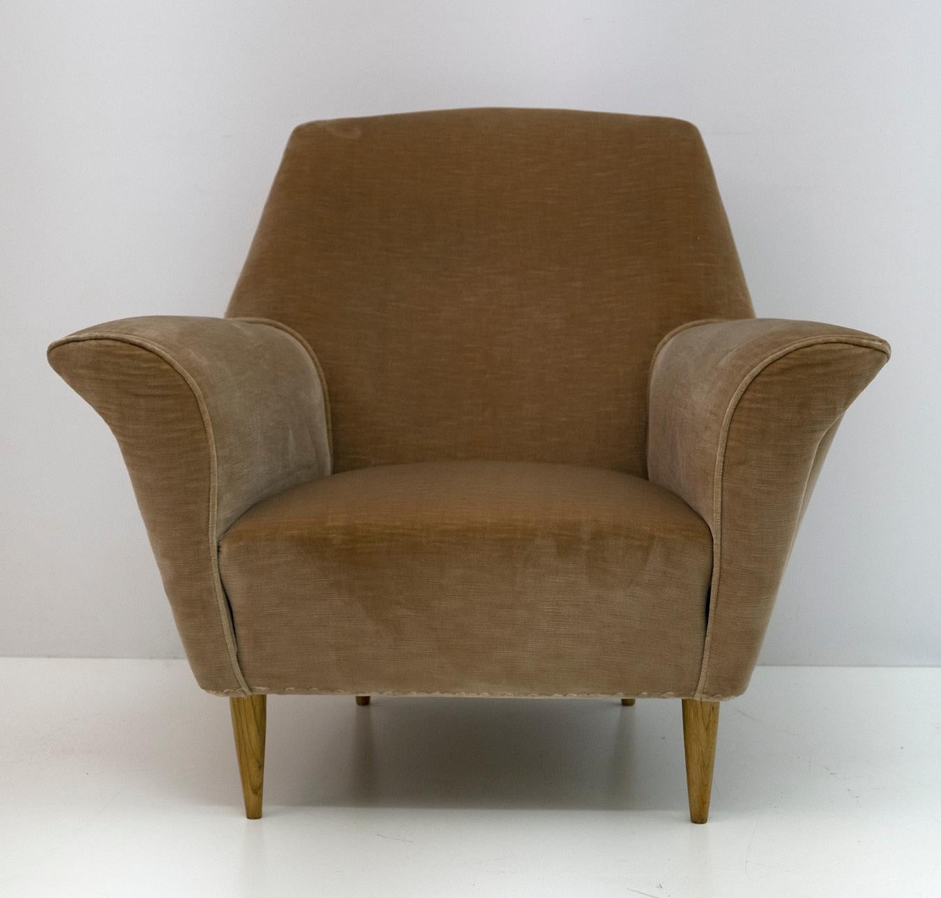 Pair of Ico Parisi Mid-Century Modern Curved Armchairs for Ariberto Colombo, 50s 5