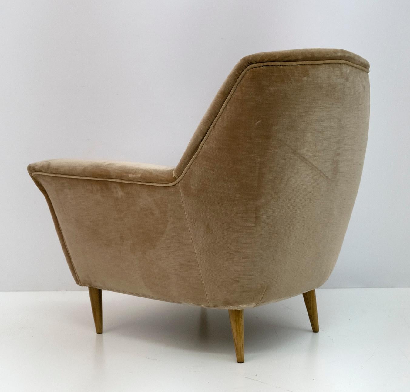 Pair of Ico Parisi Mid-Century Modern Curved Armchairs for Ariberto Colombo, 50s 3