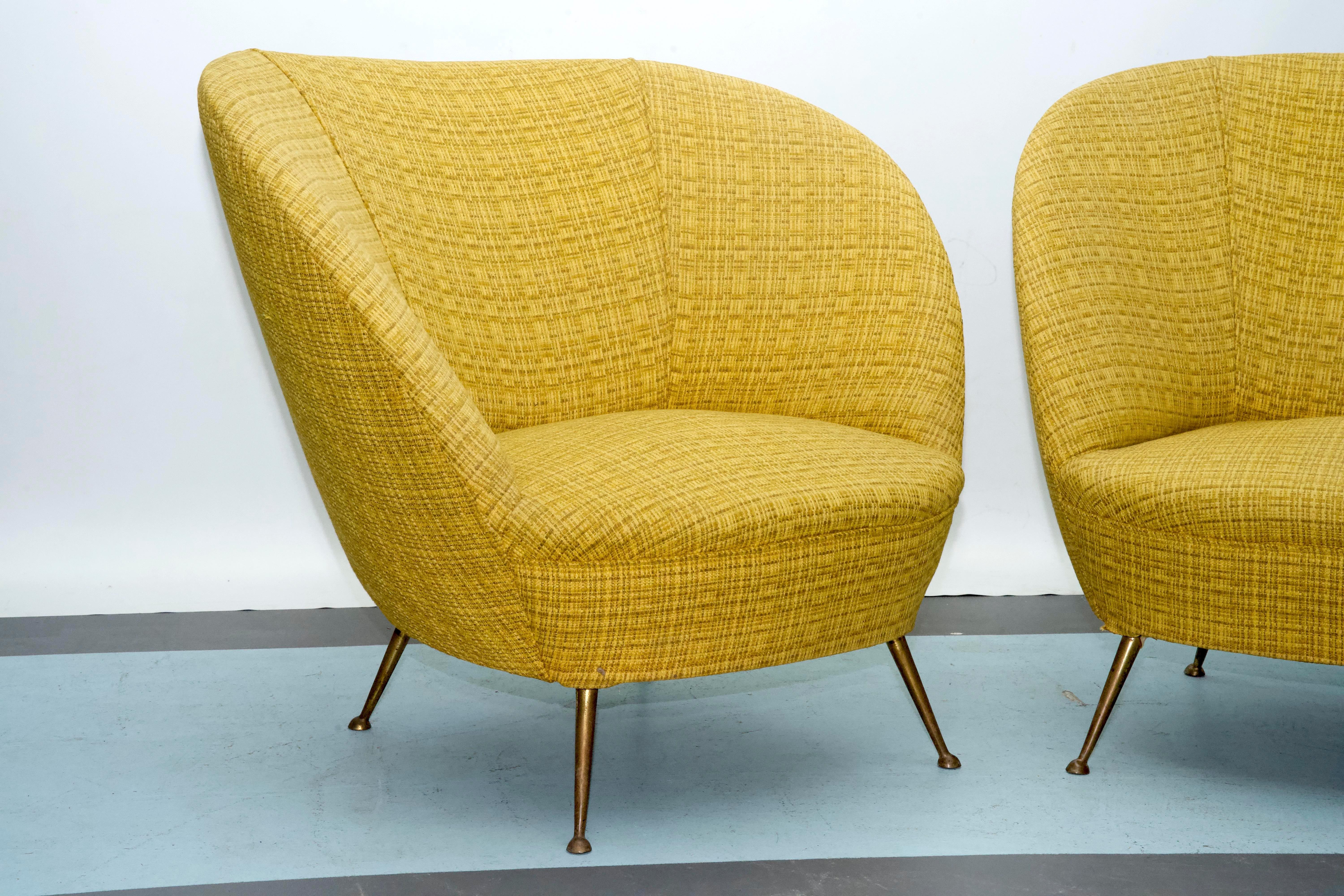 Paire de fauteuils de style Ico Parisi en tissu original, Italie, années 1950 Bon état - En vente à Catania, CT