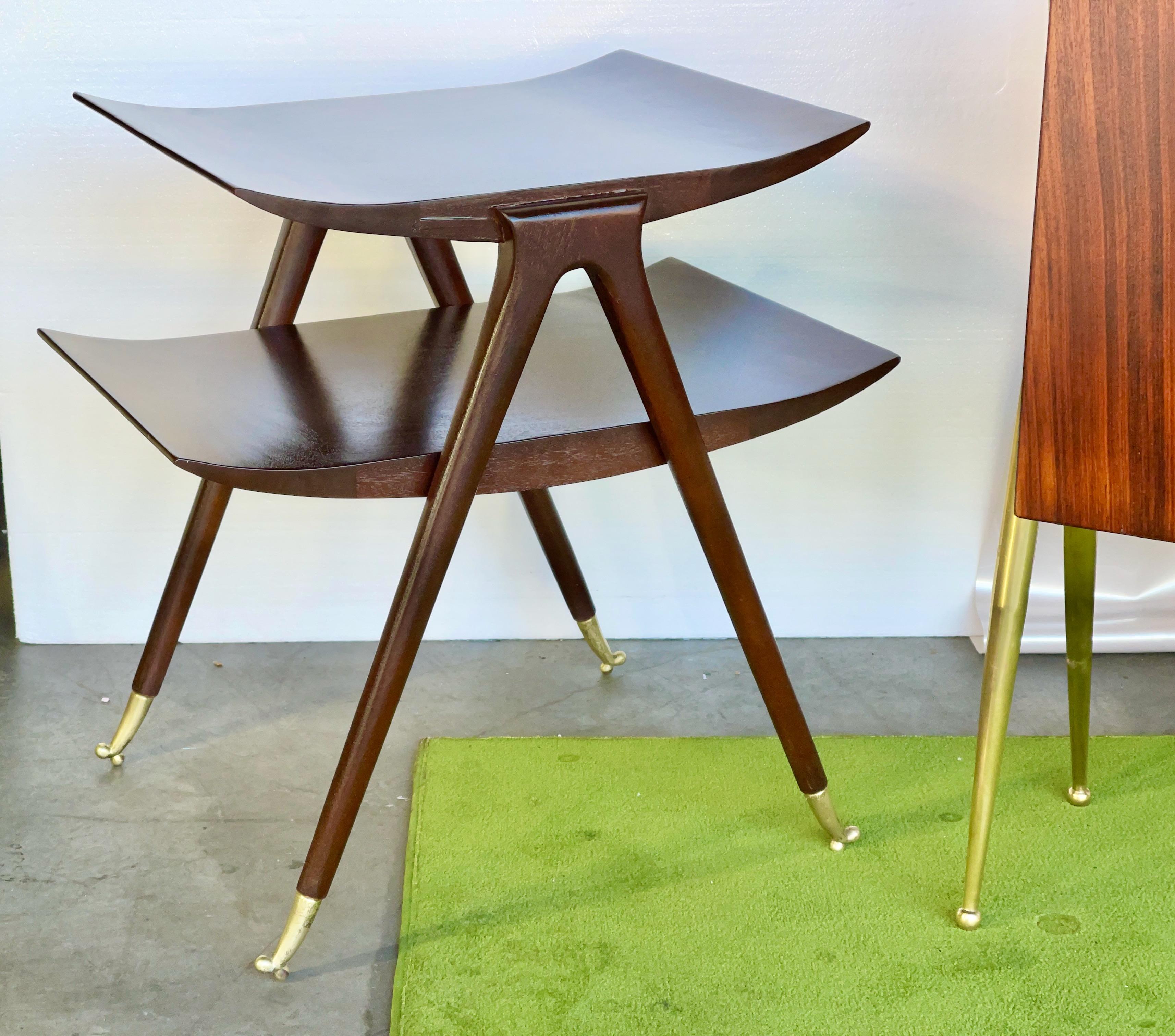 Mid-20th Century Pair of Ico Parisi Style Two-Tier Side Tables For Sale