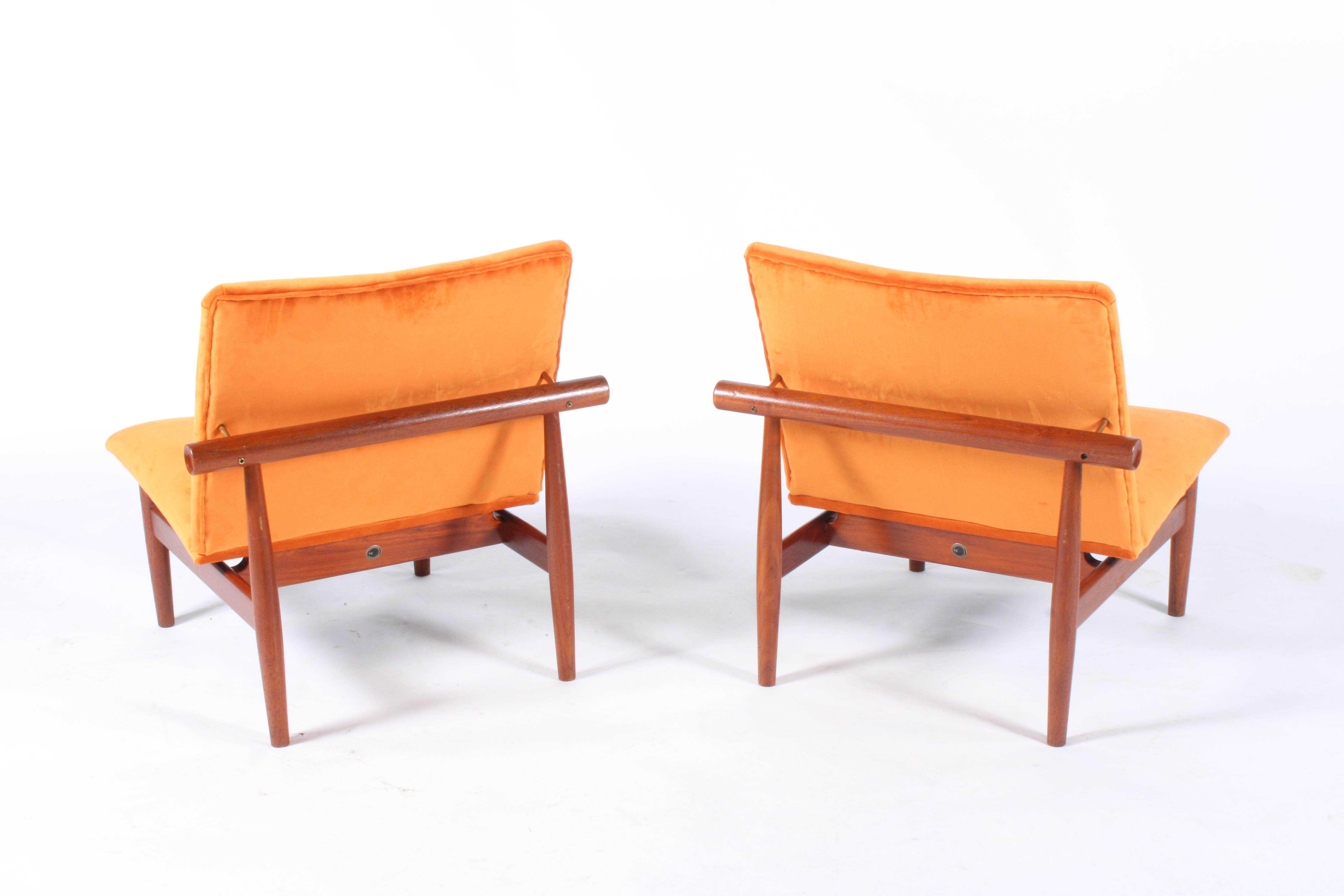 Brass Pair of Iconic Danish Design Japan Chairs by Finn Juhl for France & Daverkosen