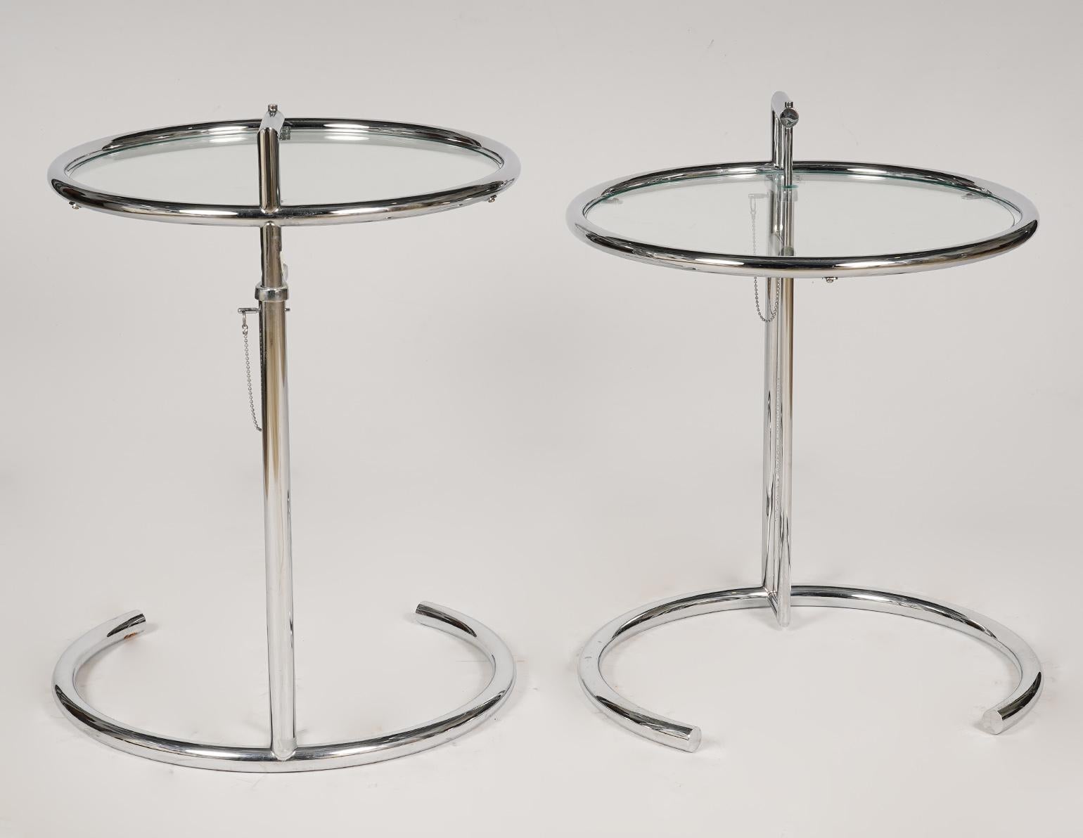 Contemporary Pair of Iconic Eileen Gray E1027 Adjustable Round Chrome and Glass Side Tables