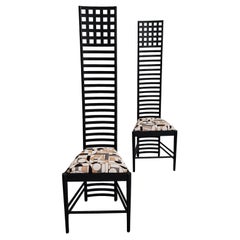 Paire de chaises emblématiques Hill House de Charles Rennie Mackintosh, Italie, années 1980