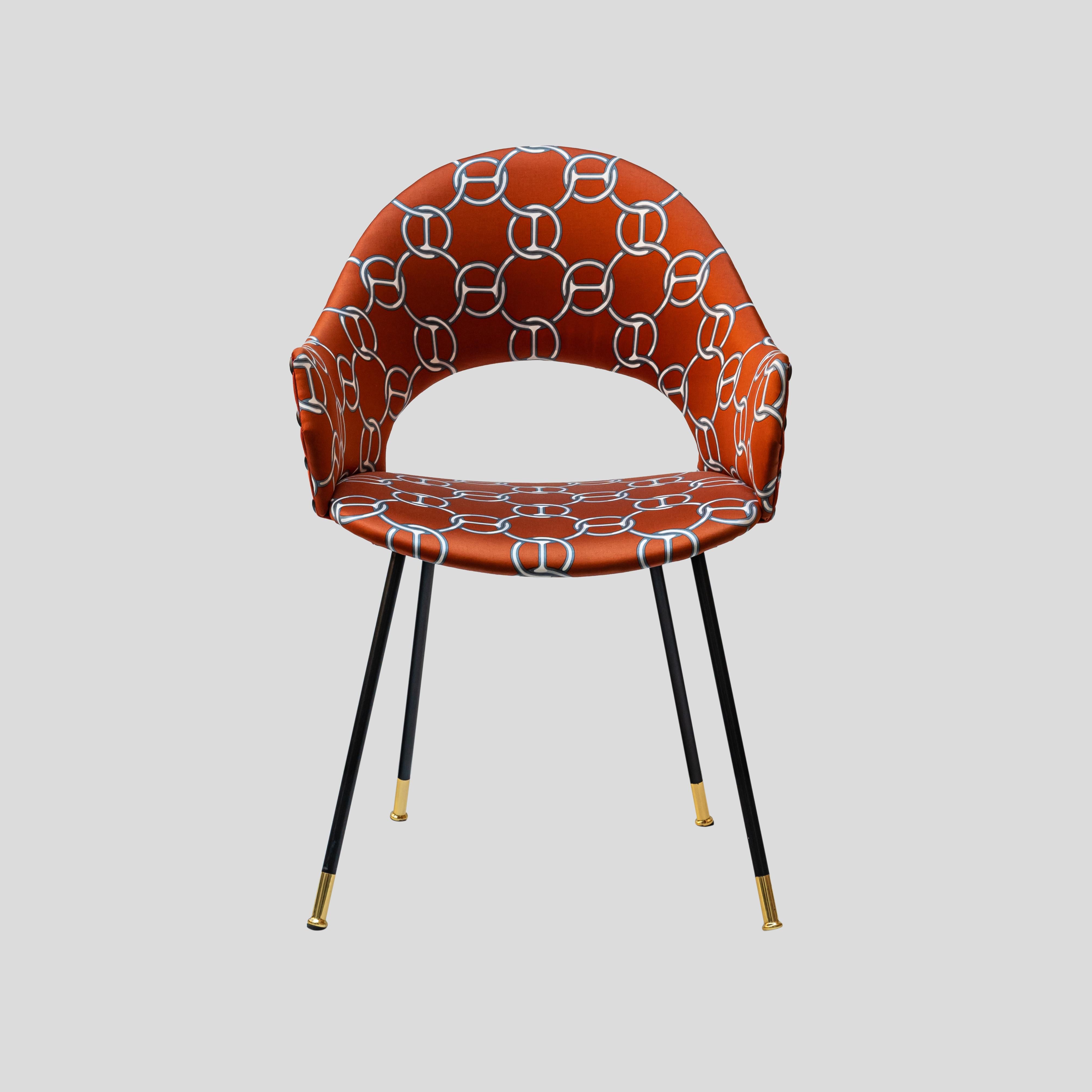 Paire de chaises iconiques à dossier rond avec tissu Hermes. Design/One du milieu du siècle dernier Excellent état - En vente à London, GB