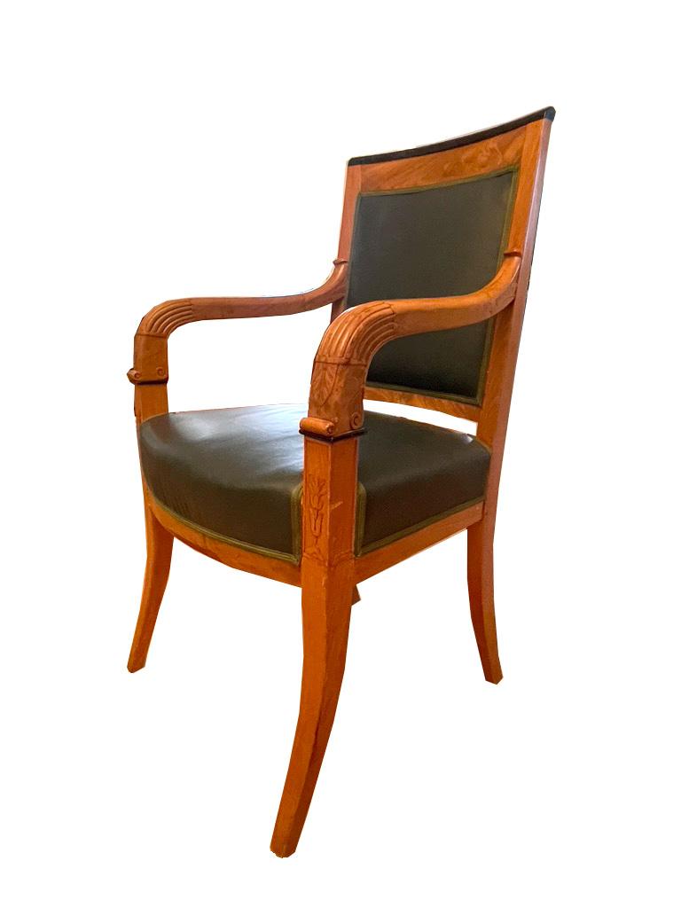 Cherry Pair of identical armchairs, cherry wood