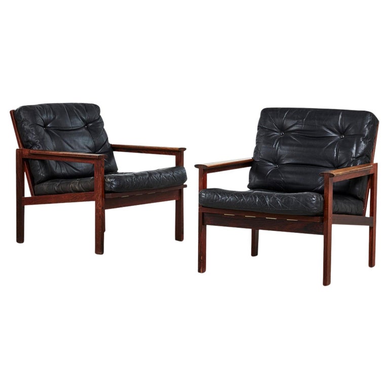 Pair of Illum Wikkelsø "Capella" Lounge Chairs in Rosewood For Sale
