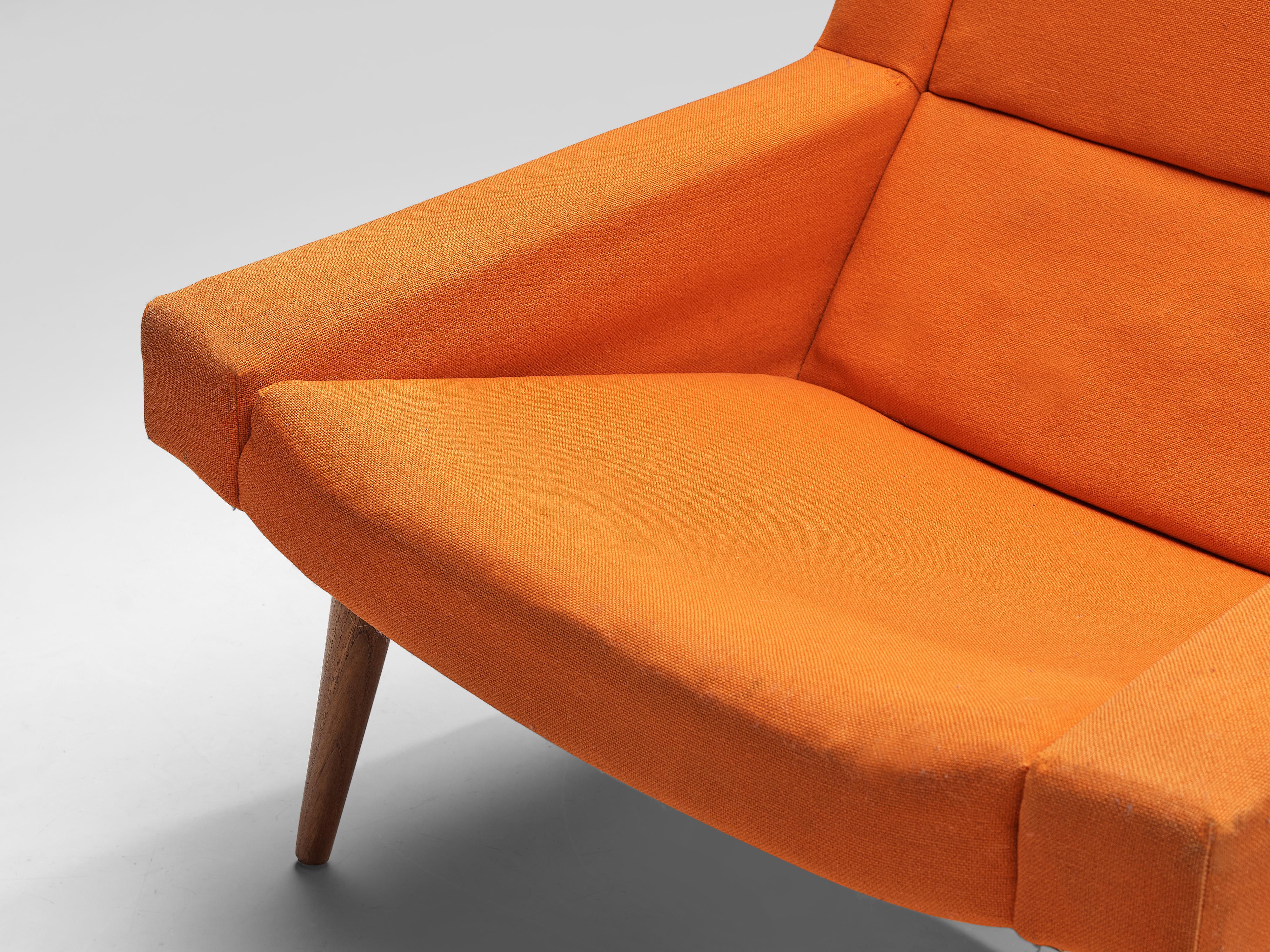 Illum Wikkelsø Paire de chaises longues en teck et tapisserie gris orange  Bon état - En vente à Waalwijk, NL