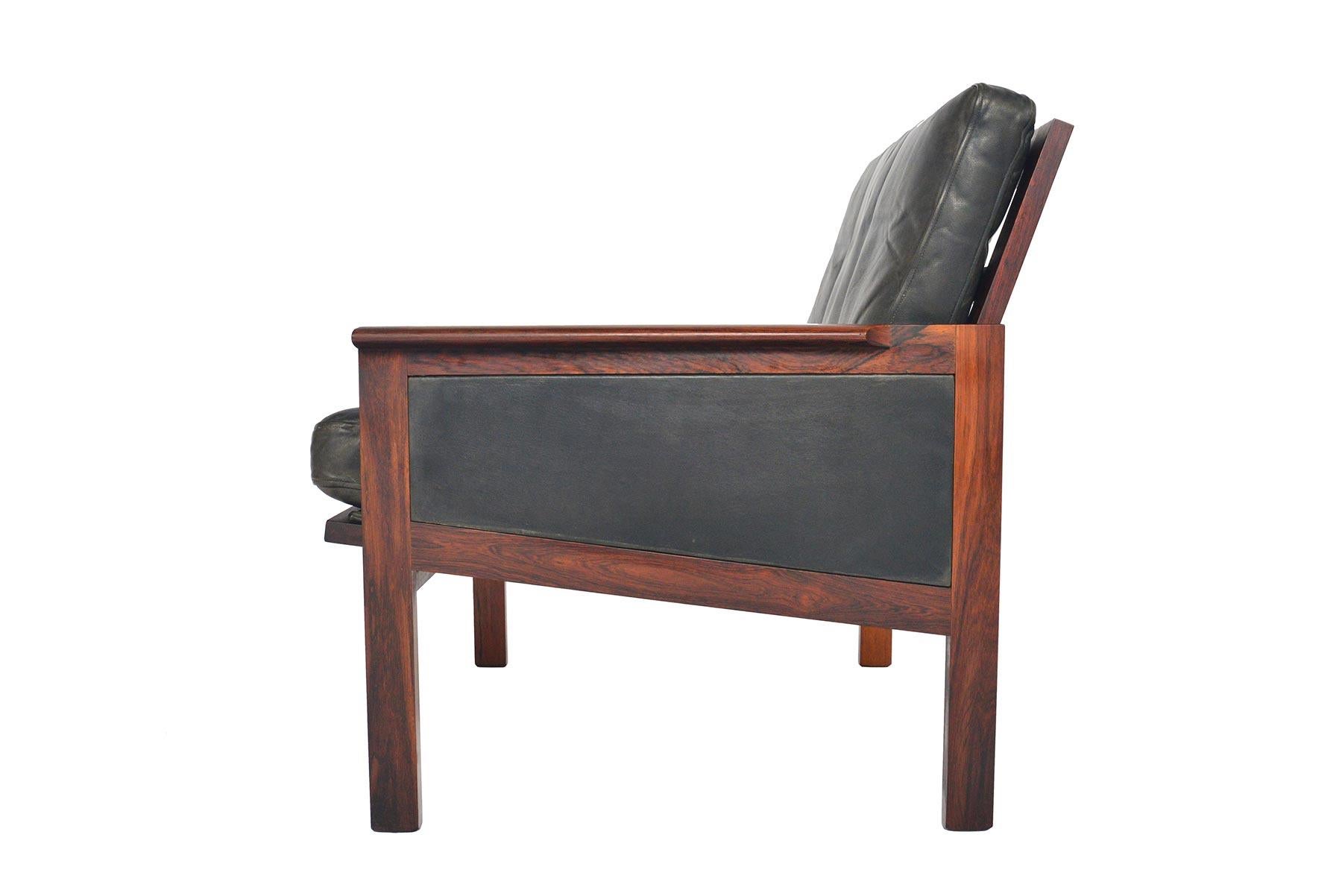 Pair of Illum Wikkelsø Rosewood and Leather Capella Lounge Chairs  3