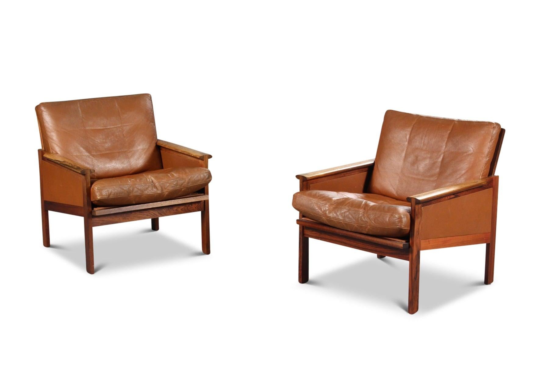 Pair of Illum Wikkelso Danish Modern 'Capella' Chairs in Rosewood + Leather 1