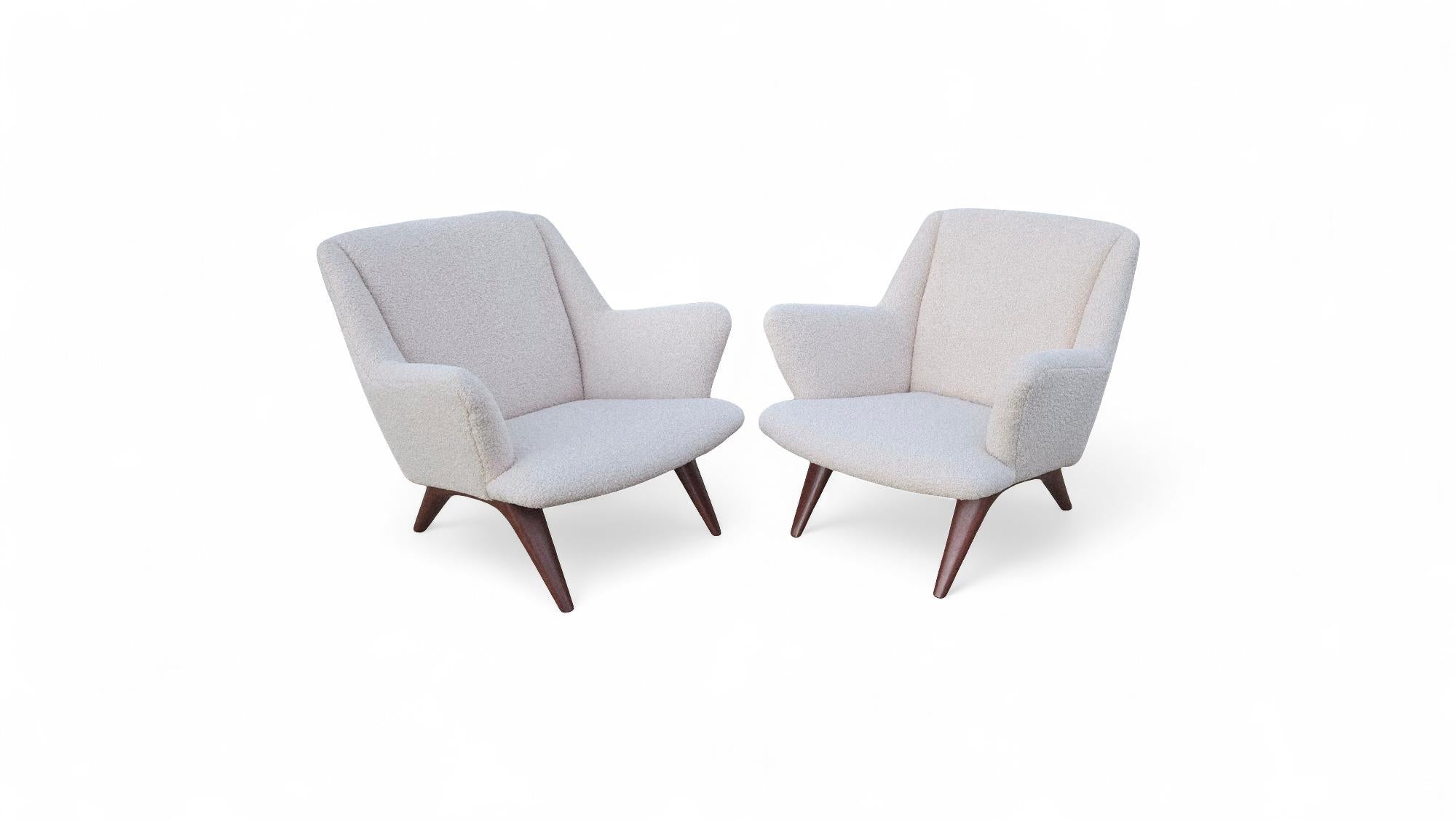 Ein Paar Illum Wikkelso Lounge Chairs für A. Mikael Laursen & Son im Angebot 6