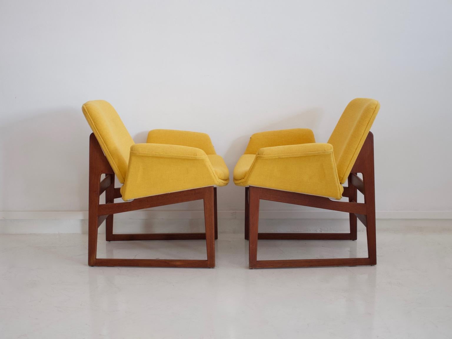 Mid-Century Modern Pair of Illum Wikkelso Wooden Armchairs with Yellow Covers