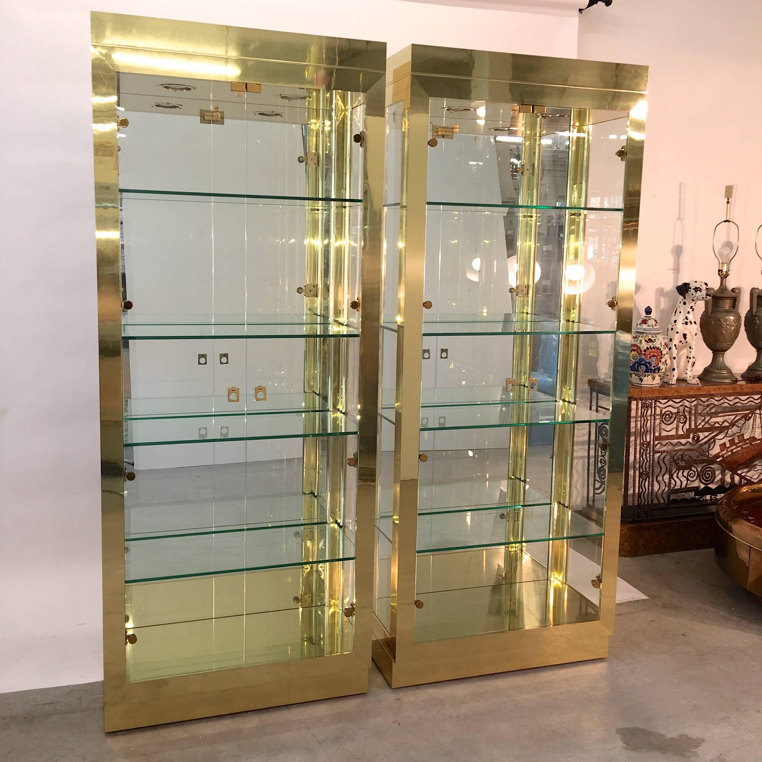 Late 20th Century Pair of Illuminated Polished Brass Vitrines