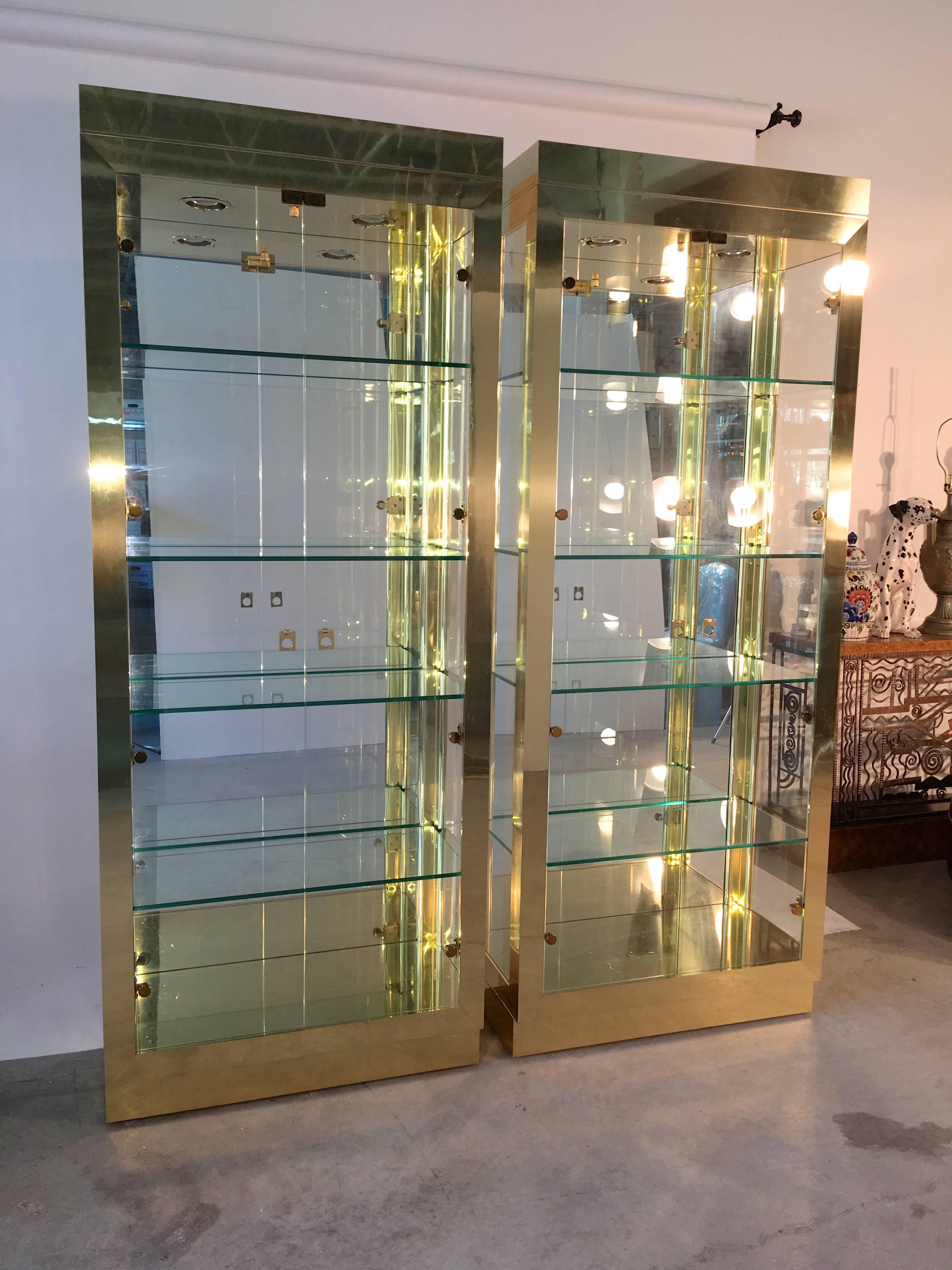 Pair of Illuminated Polished Brass Vitrines 2