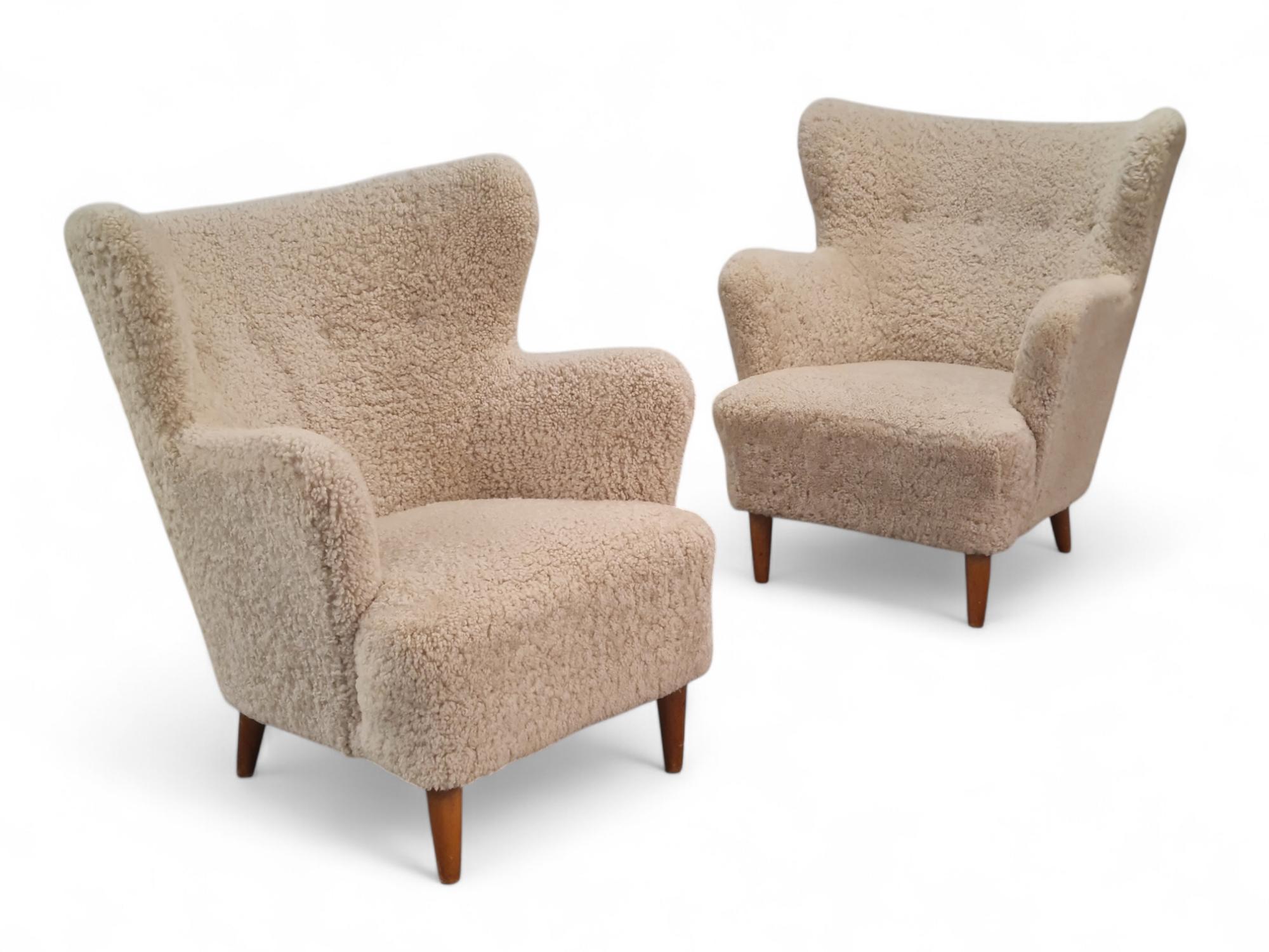 Pair Of Ilmari Lappalainen Laila Arm Chairs Model 238 in Sheepskin, Asko 1940s 2