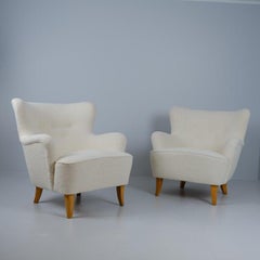 Pair Of Ilmari Lappalainen Laila Armchairs Upholstered in White, Asko 1950s