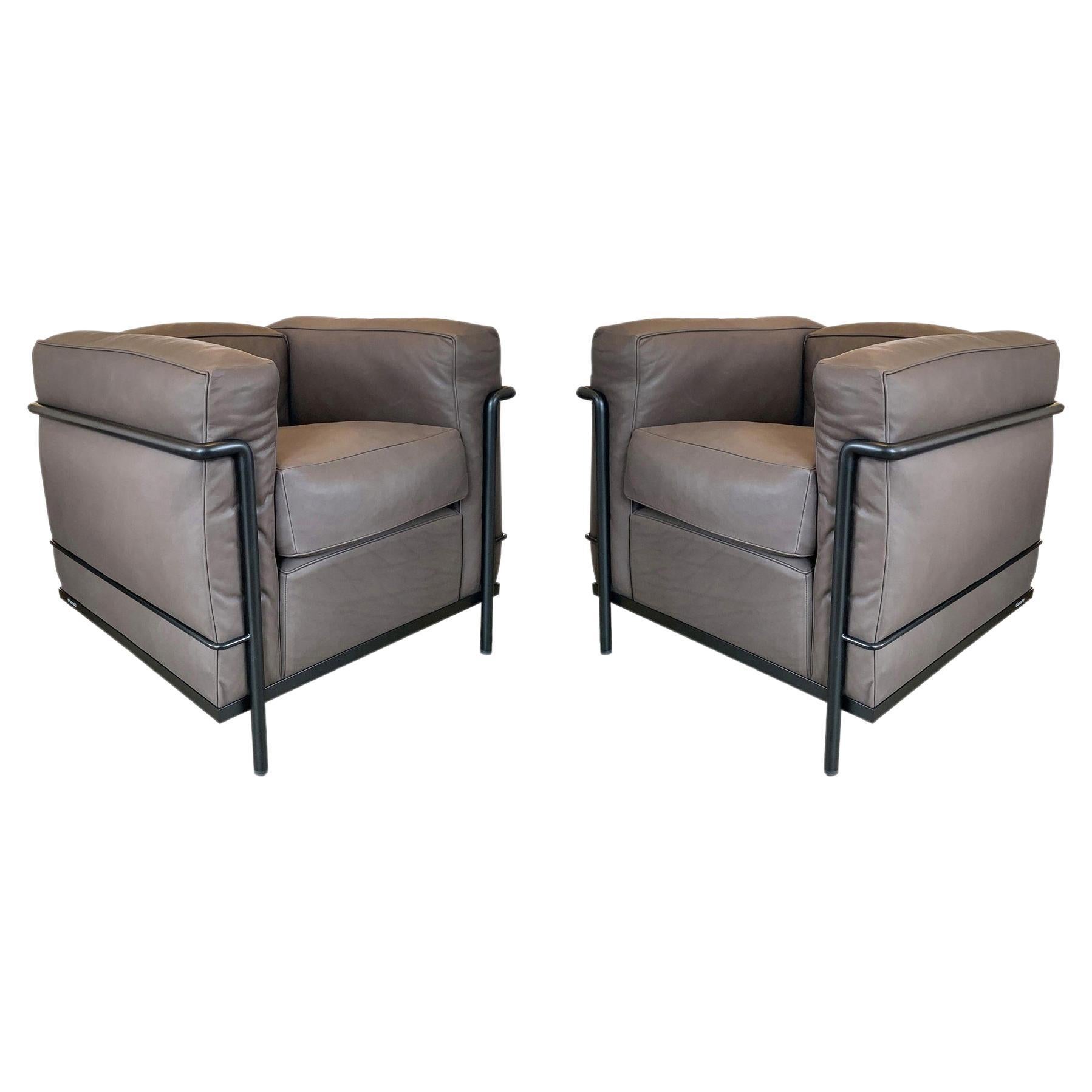 Pair Of iMaestri Le Corbusier 2 Armchair in Mocha Leather by Cassina