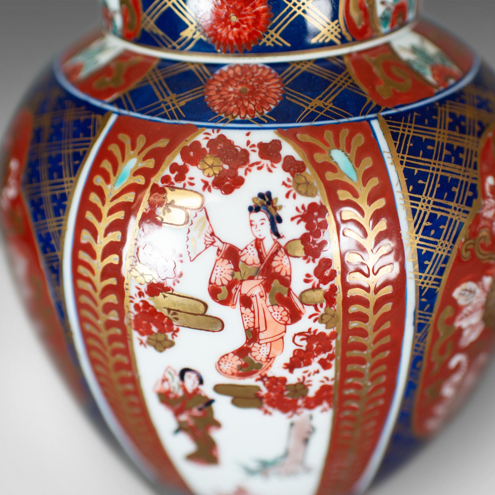 Asian Pair of Imari Ginger Jars, Porcelain Spice Jars, Mid-Late 20th Century