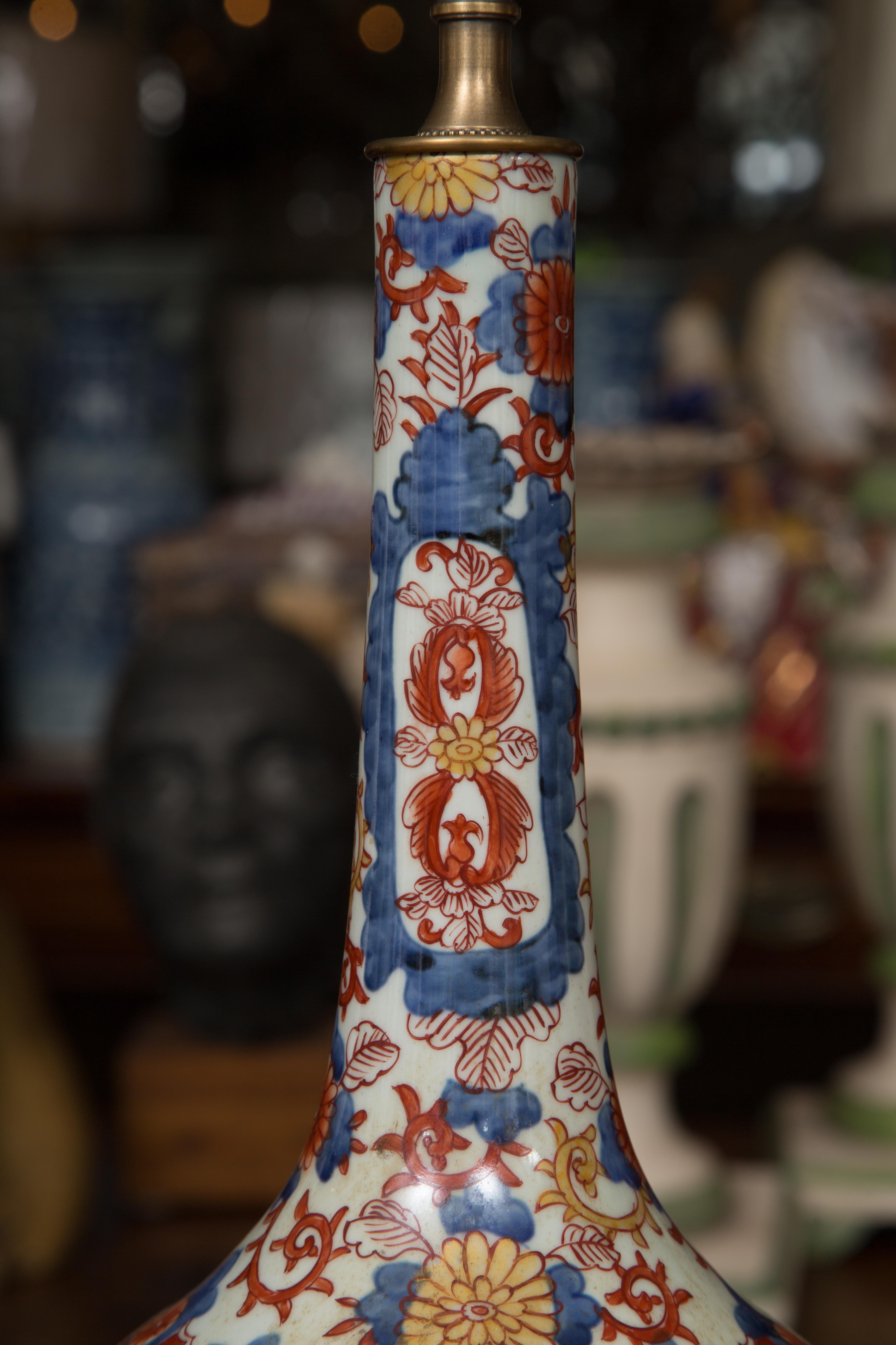 Hand-Painted Imari Style Gourd Shaped Lamp